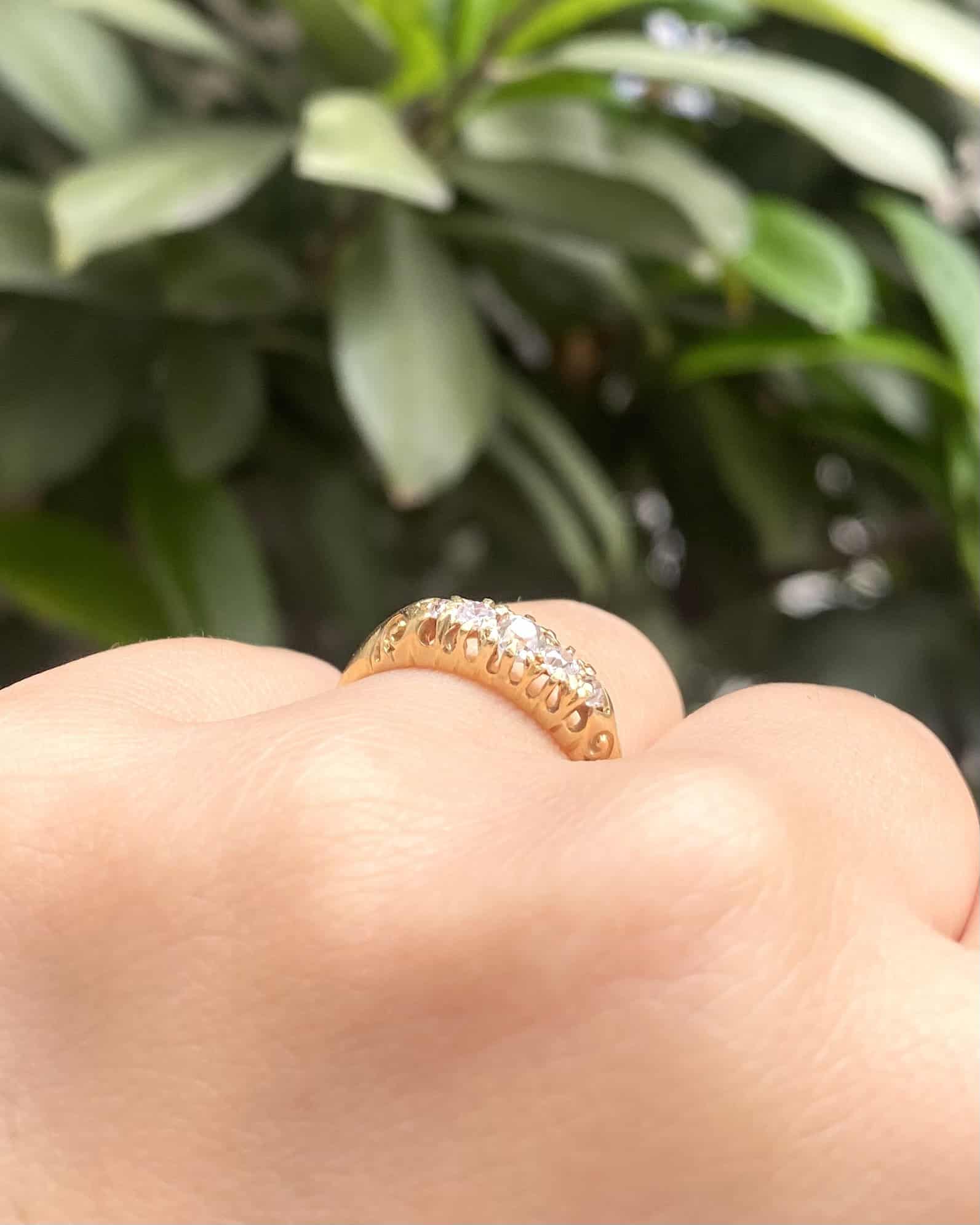 Bague Jonc Rivière Diamants 0.30 carat "Oliviana" - Elliade Paris
