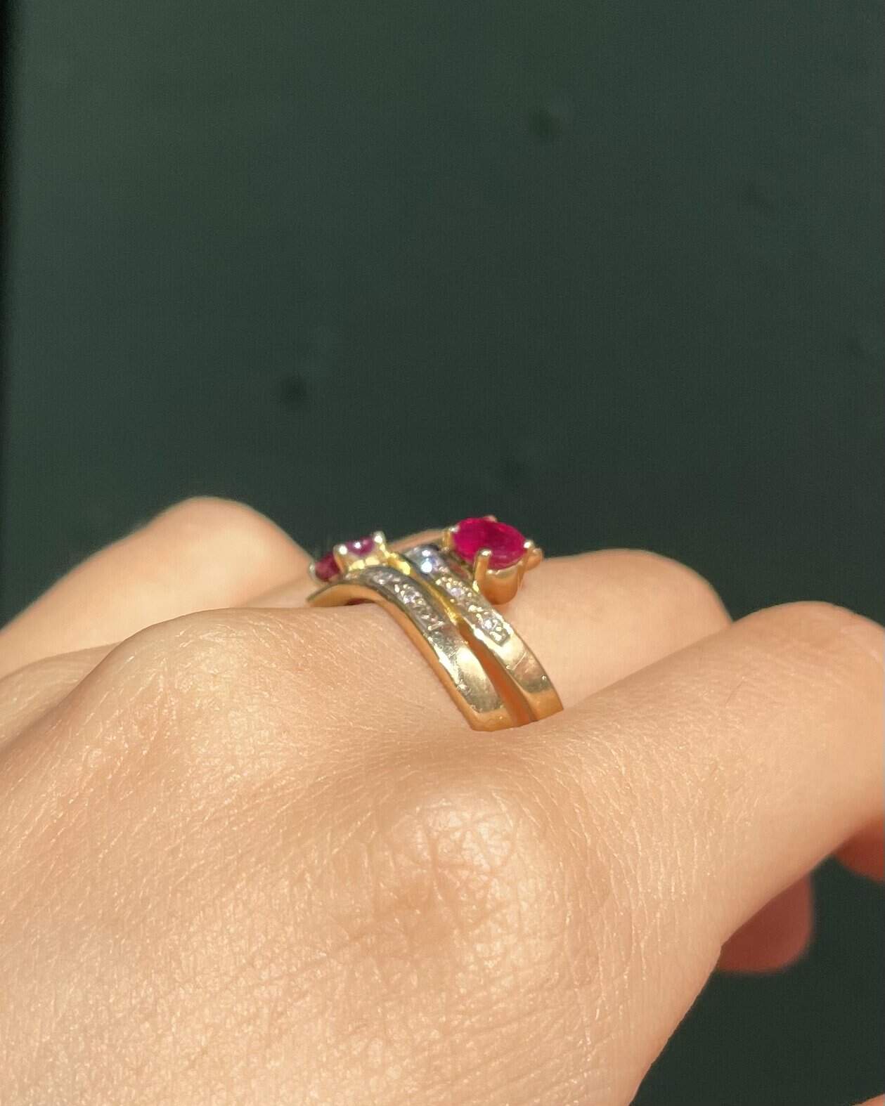 Bague Jonc Rubis 1 Carat & Diamants "Liya" - Elliade Paris