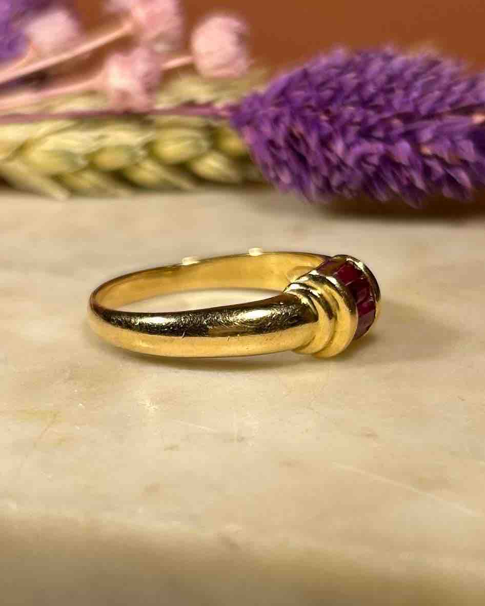 Bague Jonc Rubis "Adria" - Elliade Paris