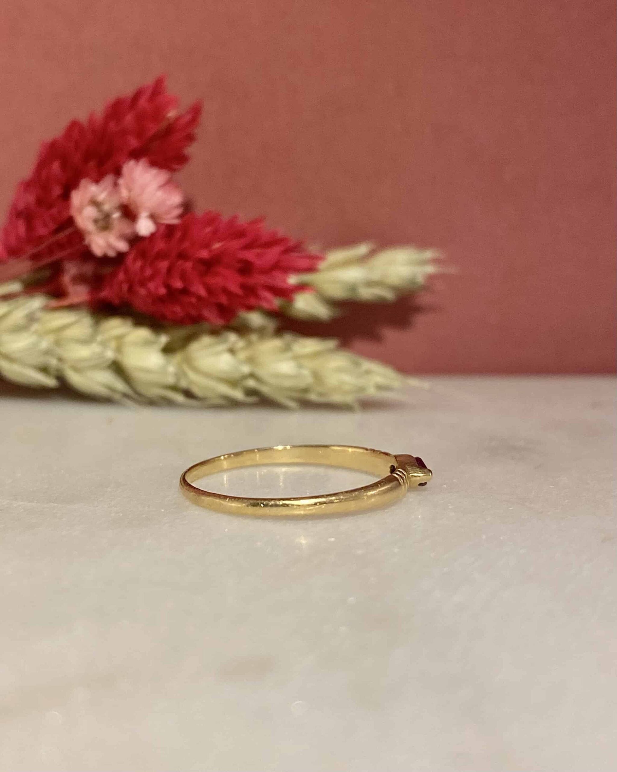 Bague Vintage Jonc Rubis "Sheryll"