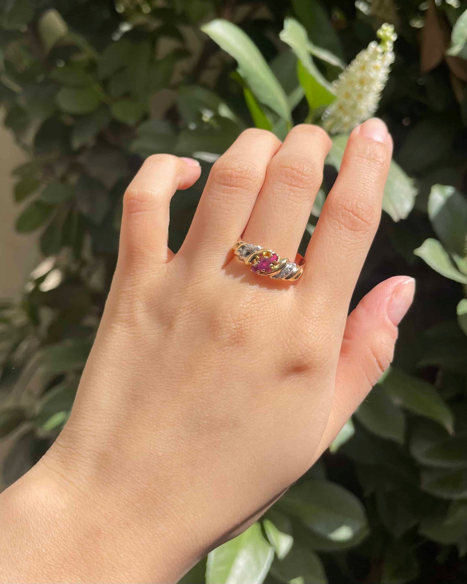 Bague Jonc Trois ors Diamants & Rubis "Ylona"