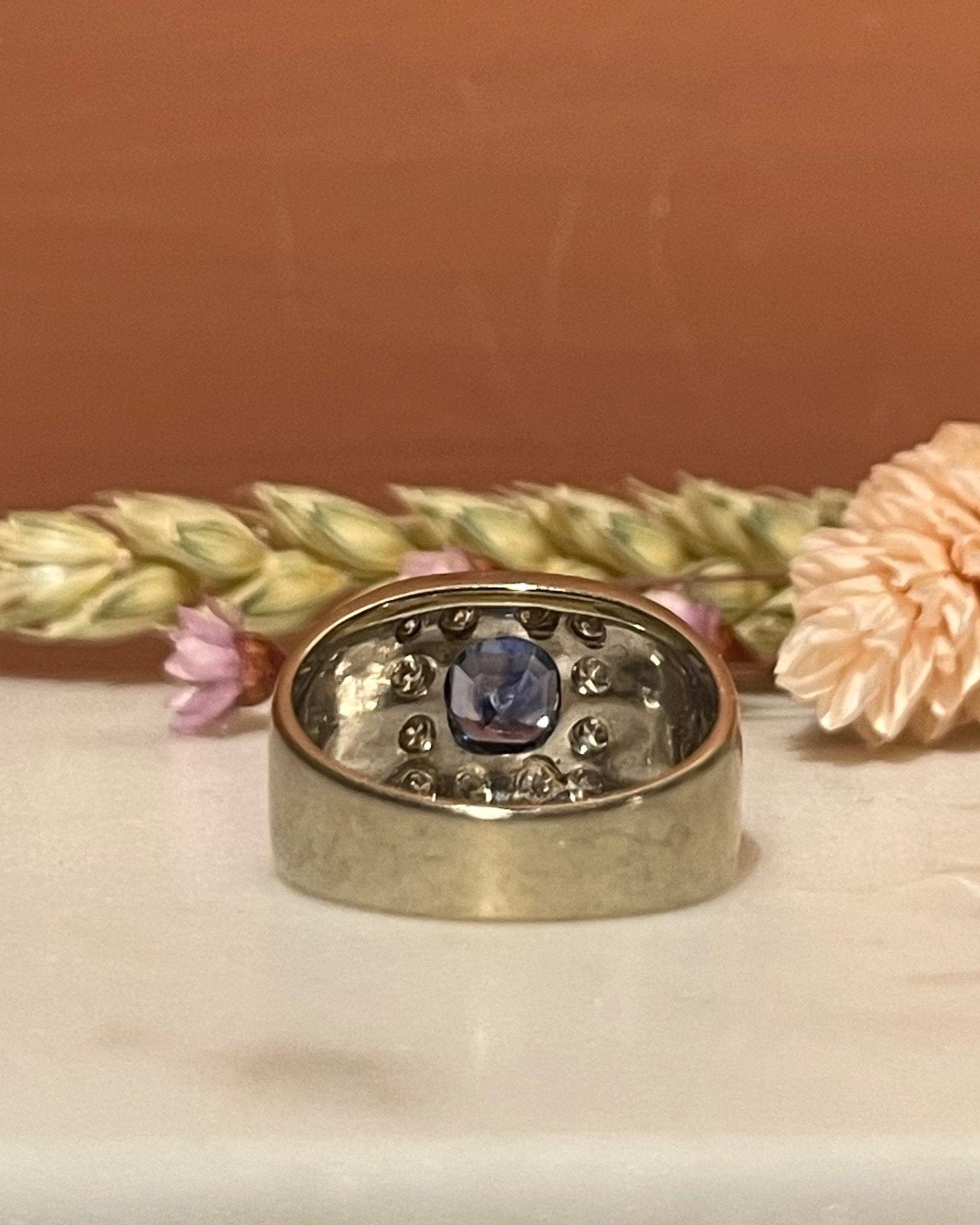 Bague Jonc Saphir 1 Carat et Diamants "Rym" - Elliade Paris