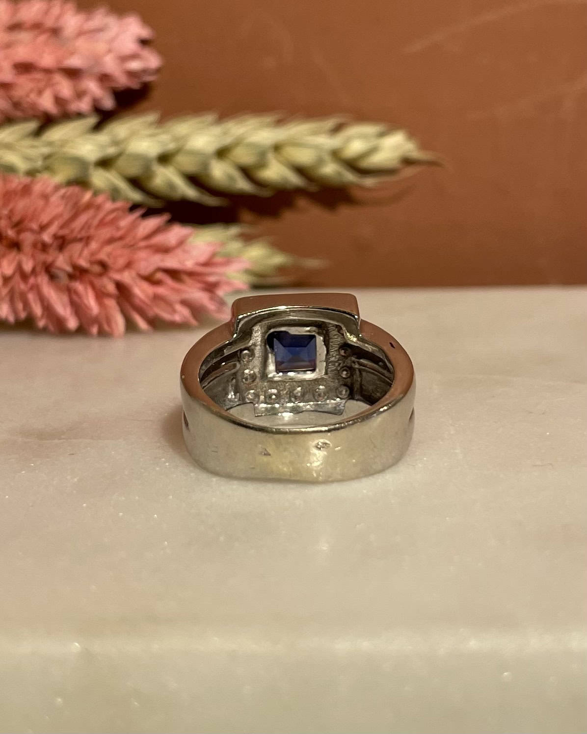 Bague Jonc Saphir et Diamants "Orlina" - Elliade Paris