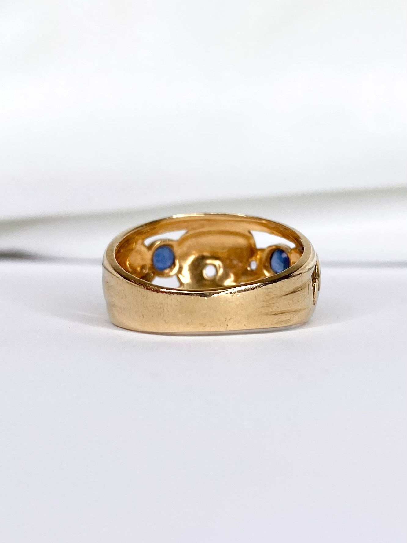Bague Jonc Saphirs 0.16 carat "Ophélie" - Elliade Paris