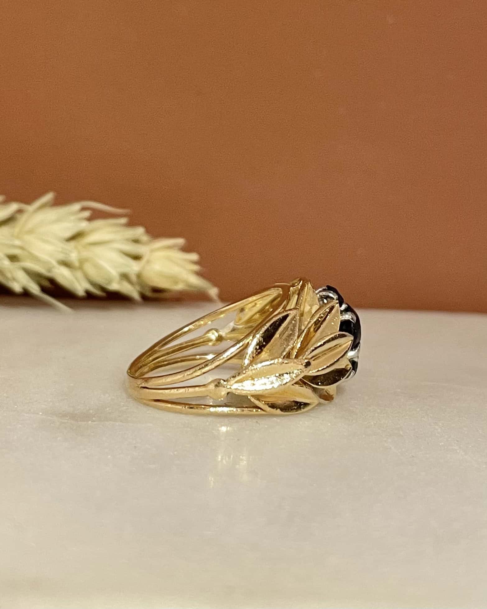Bague Jonc Saphirs 0.85 carat "Leontine" - Elliade Paris
