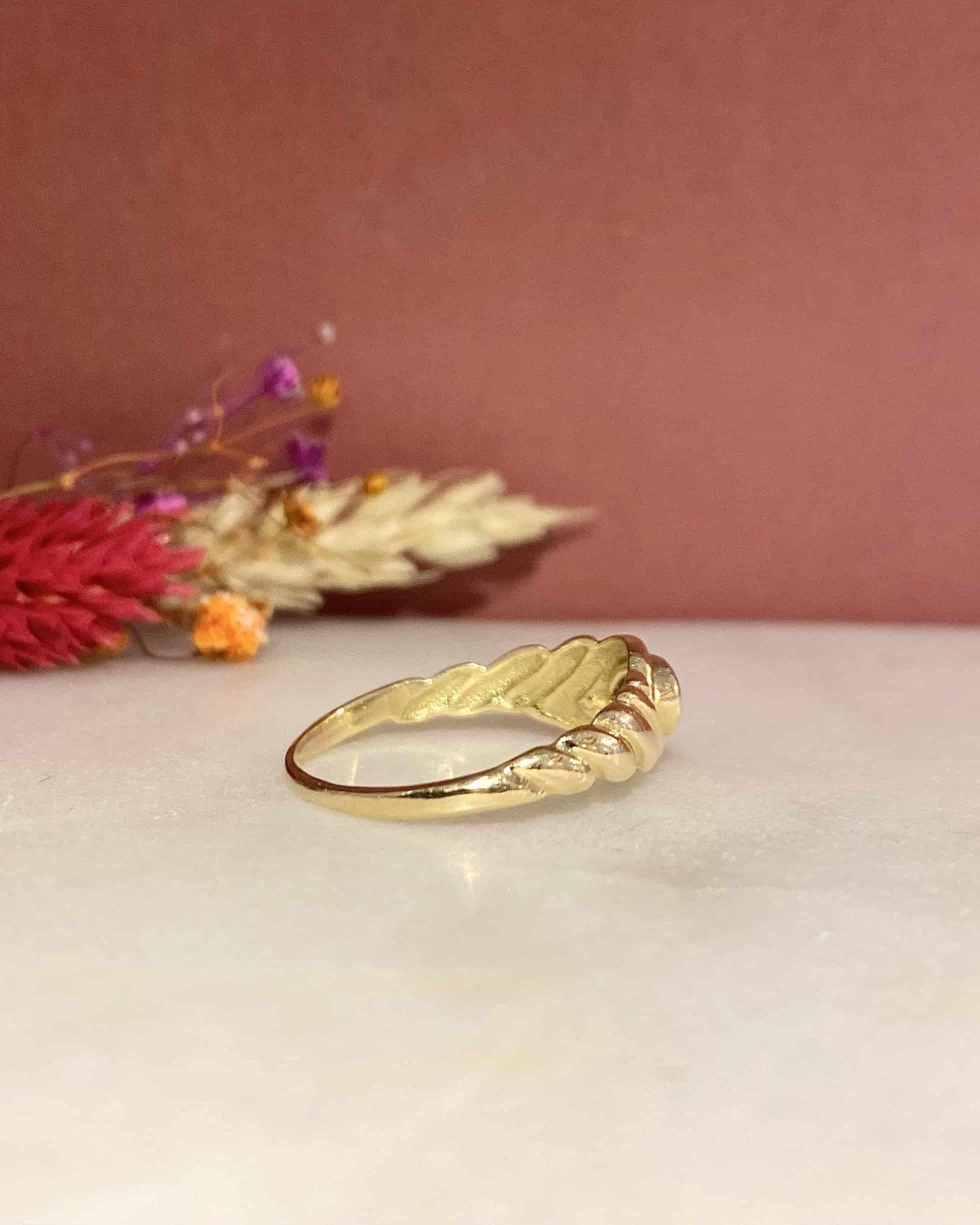 Bague Jonc Solitaire Péridot 0.40 carat "Cassiopée" - Elliade Paris