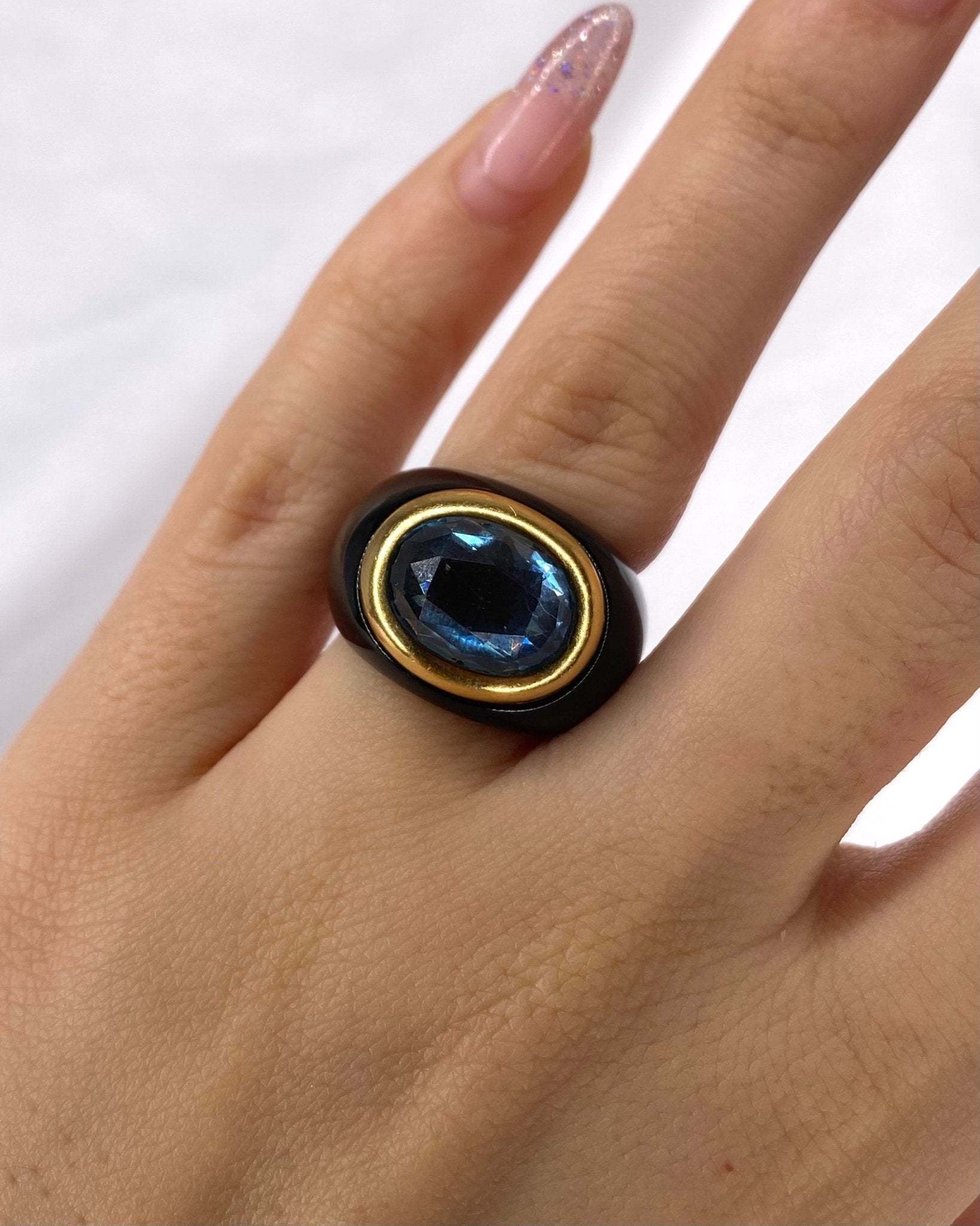 Bague Jonc Topaze 5.50 carats & Résine "Carolina" - Elliade Paris