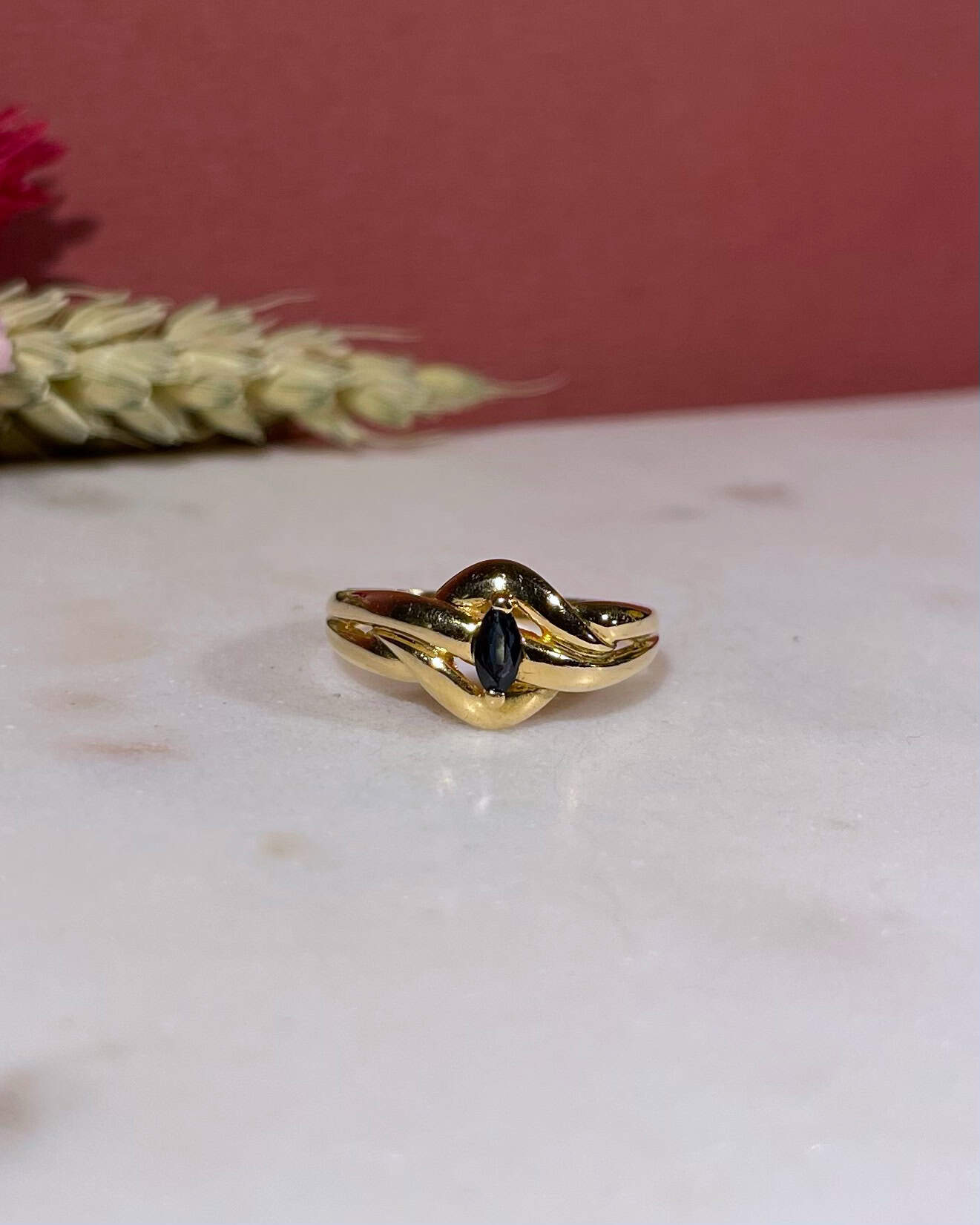 Bague Jonc Tourbillon Saphir "Odine" - Elliade Paris