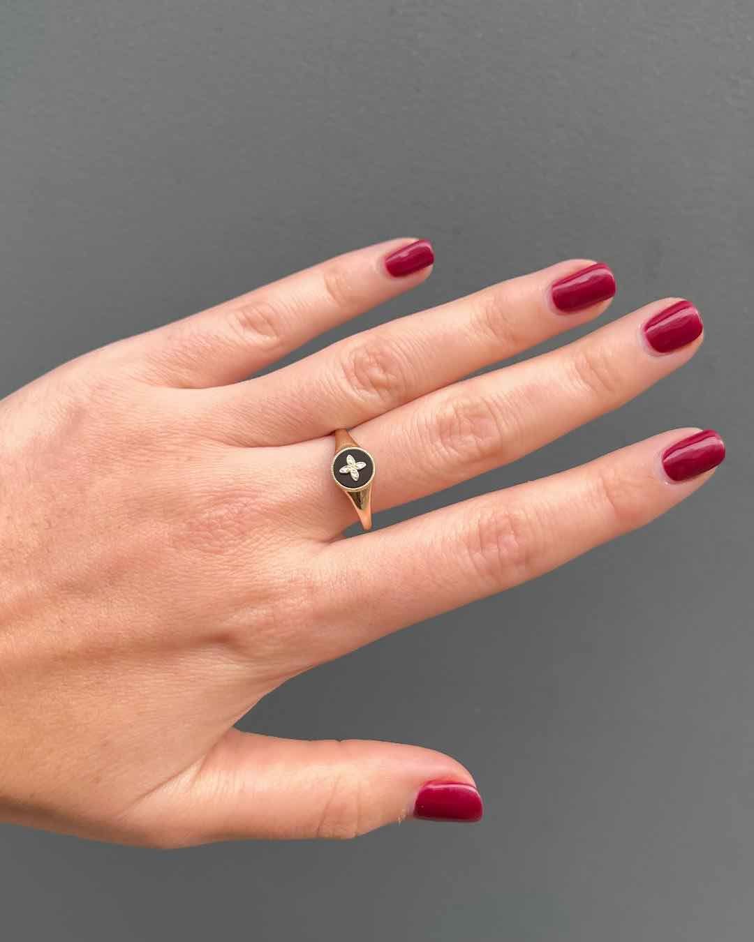 Bague Jonc vintage Onyx et Diamants "Alexandra" - Elliade Paris