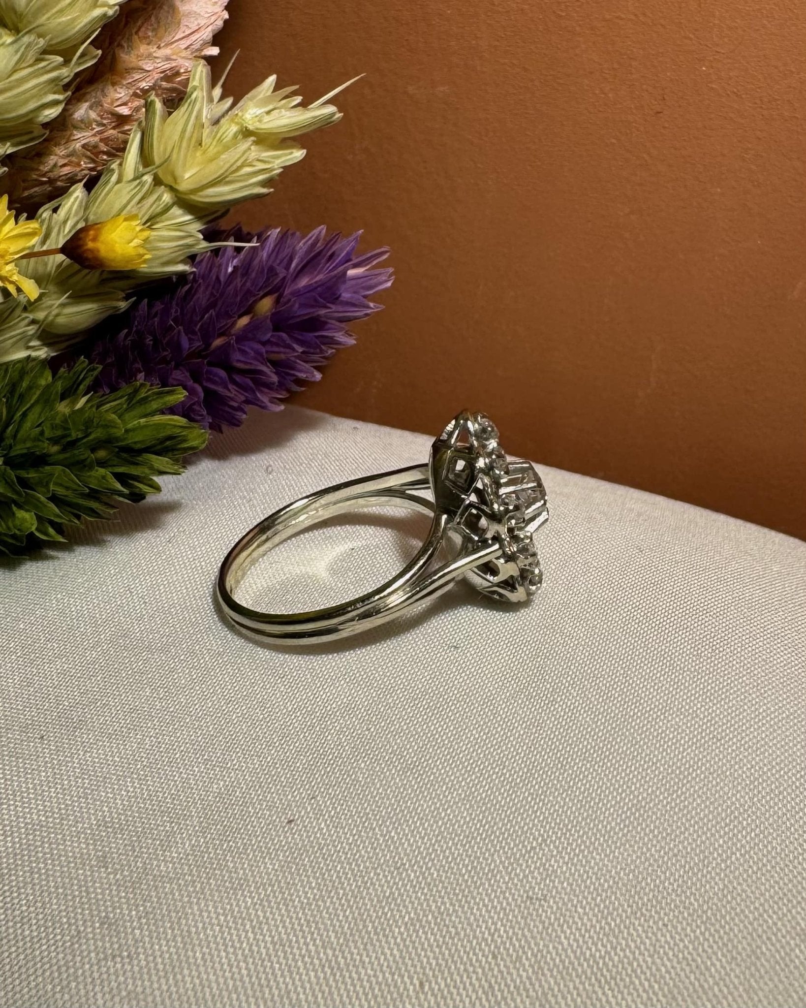Bague Marguerite 11 Diamants 0,60 carat "Ludmila" - Elliade Paris