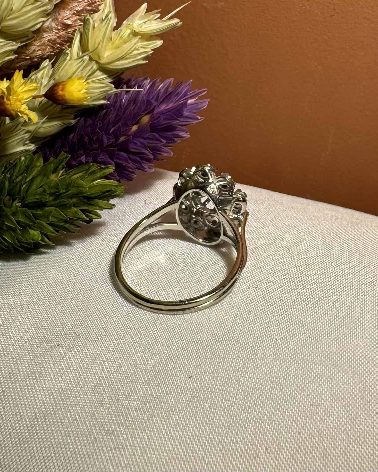 Bague Marguerite 11 Diamants 0,60 carat "Ludmila" - Elliade Paris
