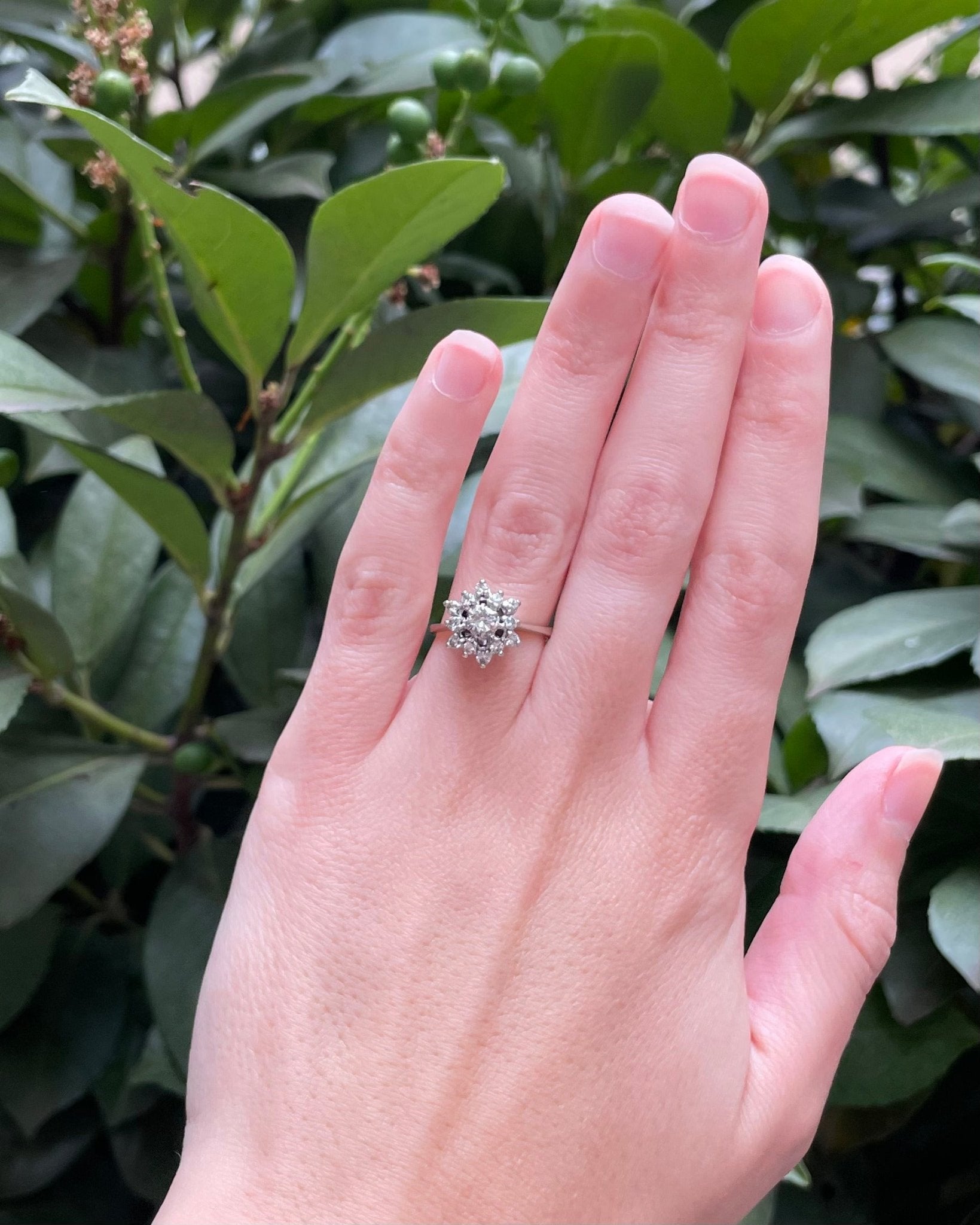 Bague Marguerite 13 Diamants 0.50 Carat "Azamée" - Elliade Paris