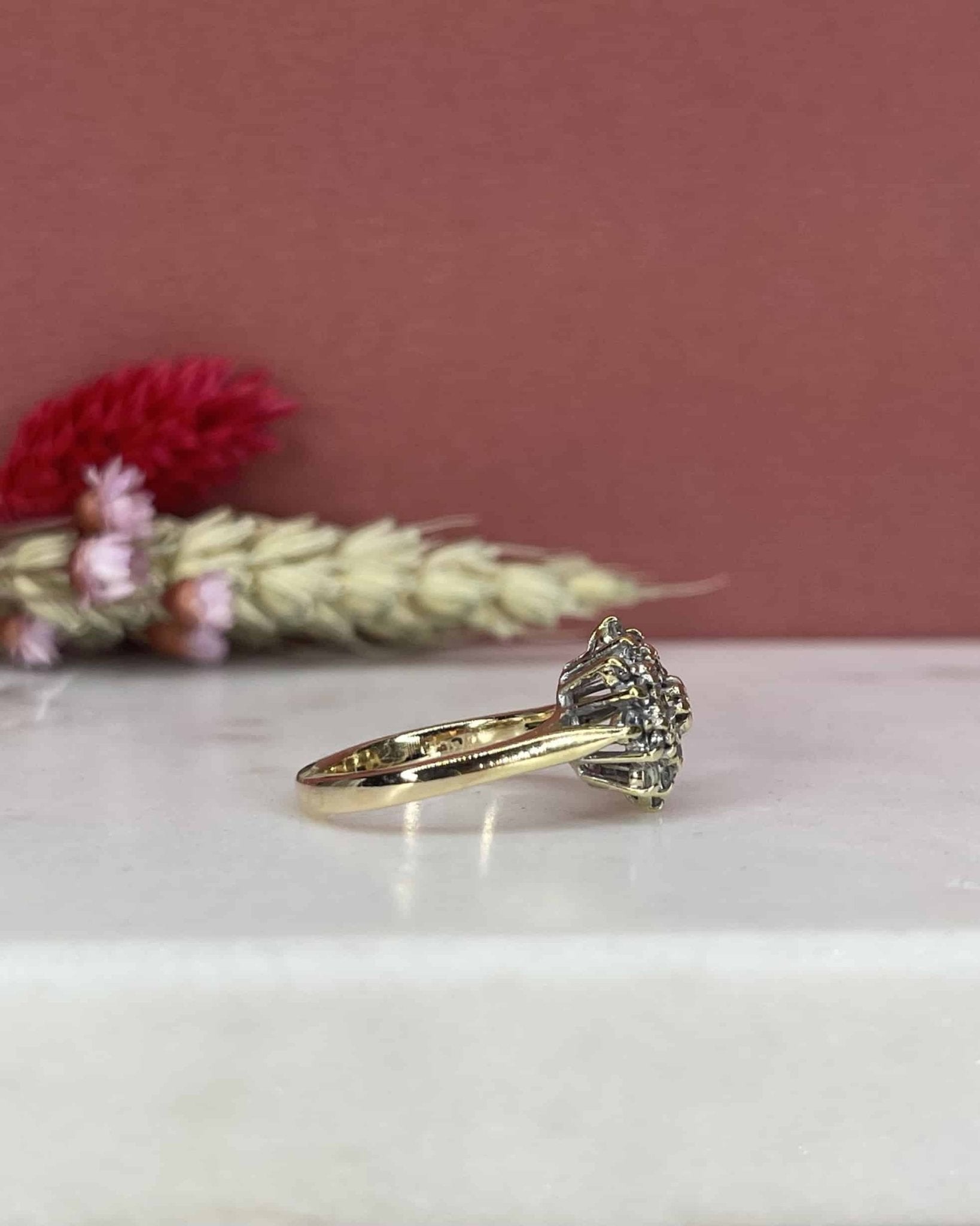 Bague Marguerite 25 Diamants 0.76 Carat "April" - Elliade Paris