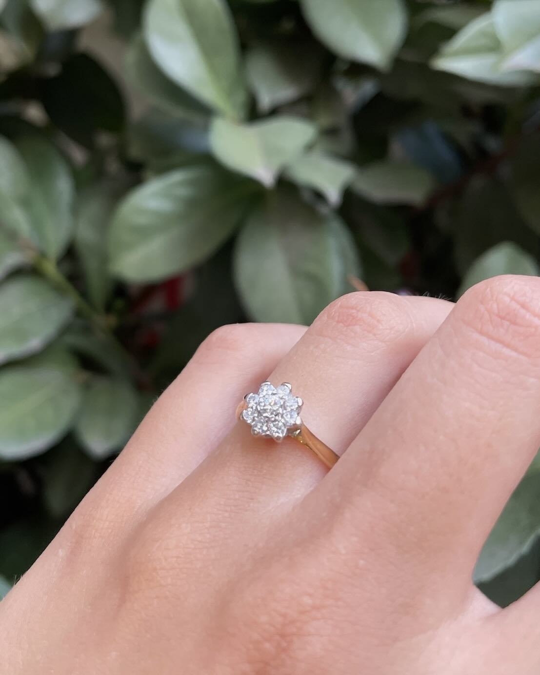 Bague Marguerite 9 Diamants 0.34 carat "Scarlette" - Elliade Paris