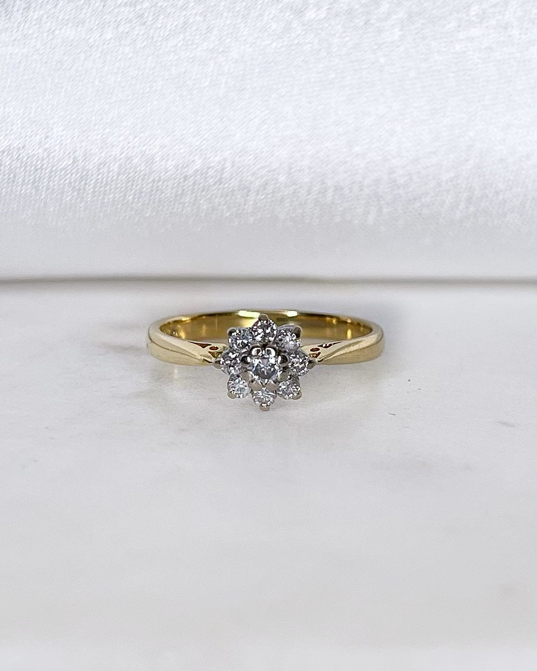 Bague Marguerite 9 Diamants "Myloryn" - Elliade Paris