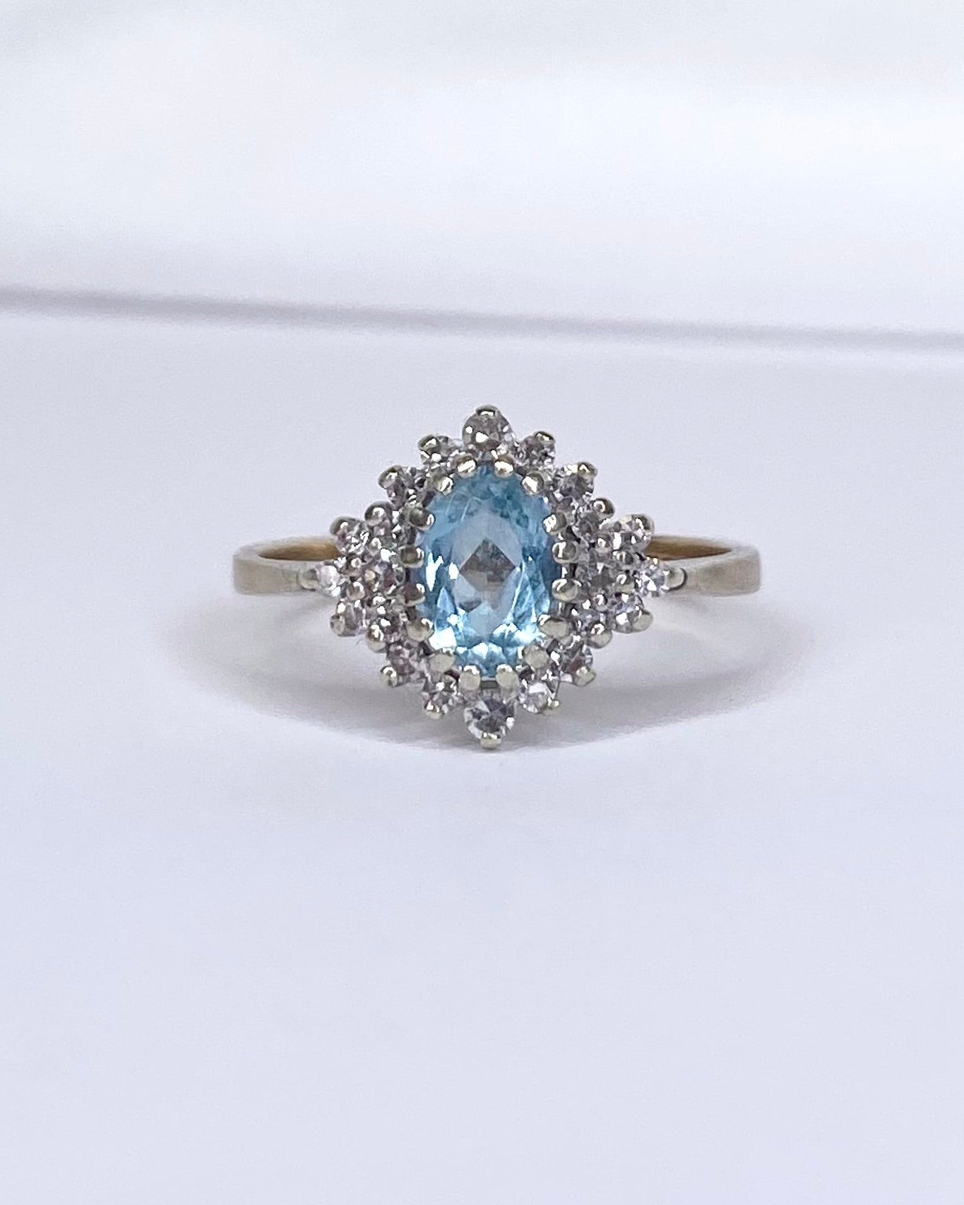 Bague Marguerite Aigue - Marine 0.70 carat & Diamants "Anna" - Elliade Paris