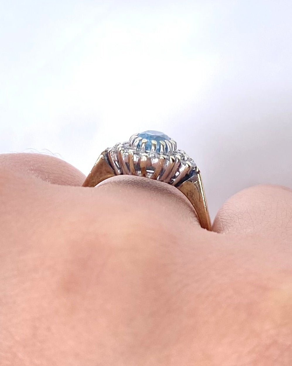 Bague Marguerite Aigue - Marine 0.70 carat & Diamants "Anna" - Elliade Paris