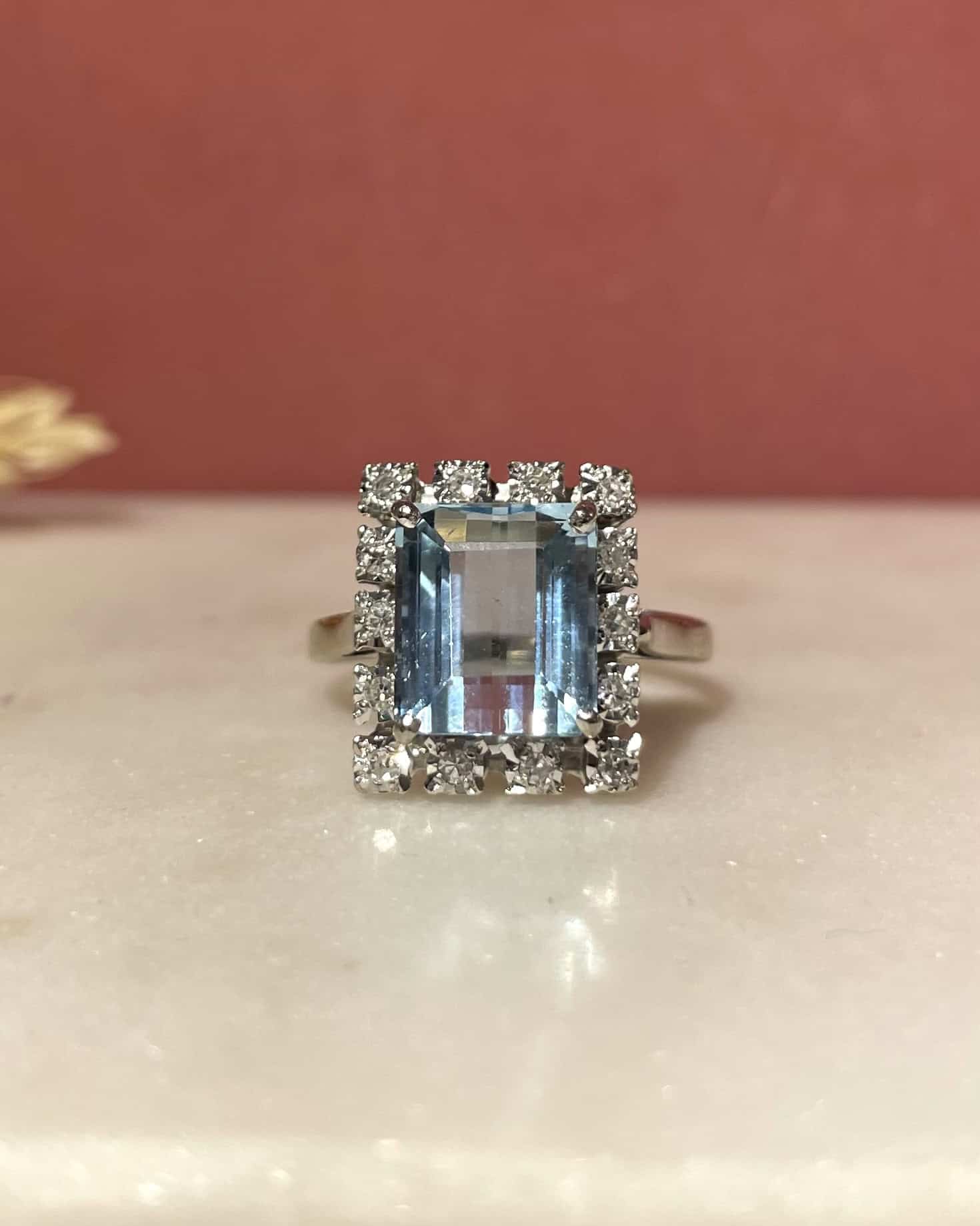Bague Marguerite Aigue - Marine 3.45 carats & Diamants "Roxane" - Elliade Paris
