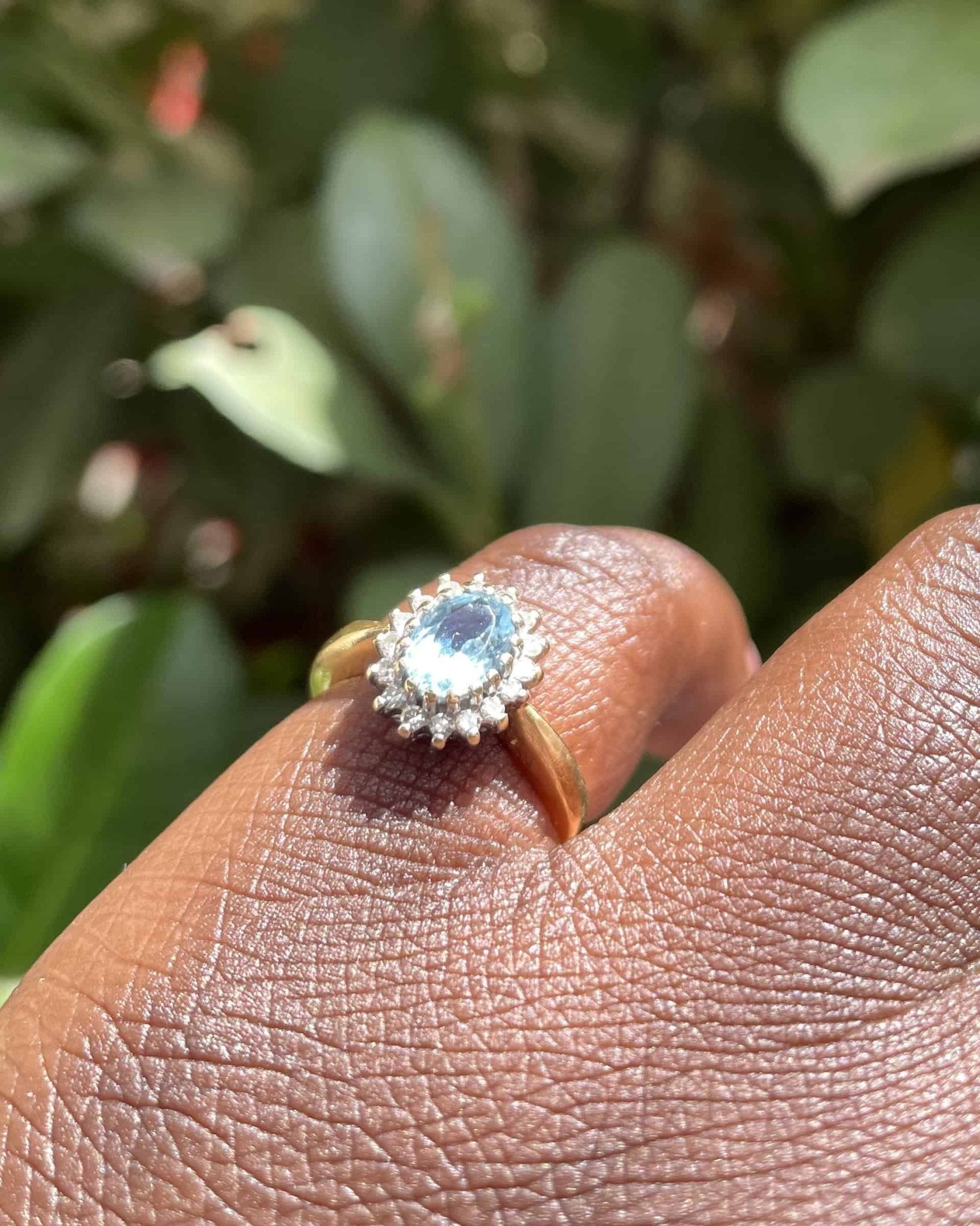Bague Marguerite Aigue - Marine et Diamants "Aloya" - Elliade Paris