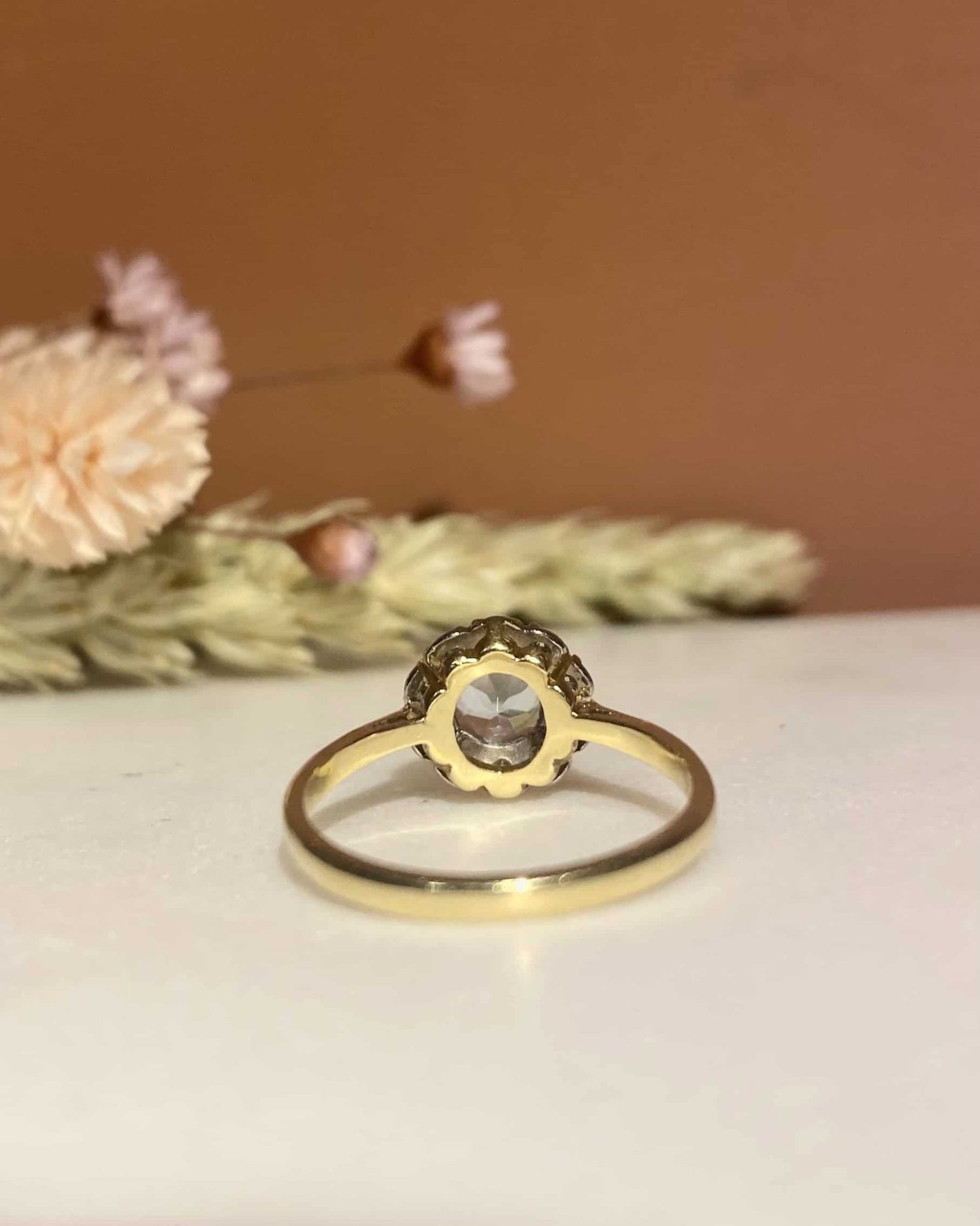 Bague Marguerite Aigue - Marine et Diamants "Taylor" - Elliade Paris