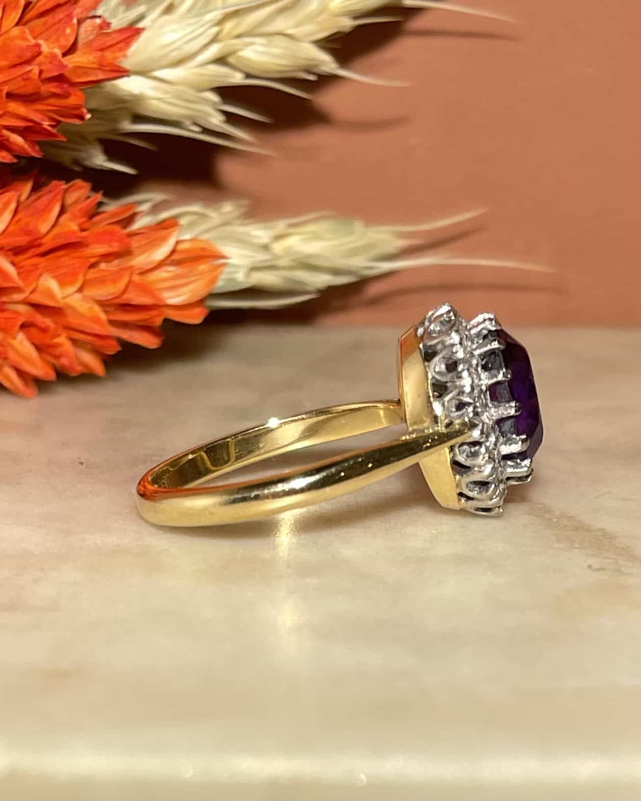 Bague Marguerite Améthyste 2.30 Carats & 14 Diamants "Bloom" - Elliade Paris