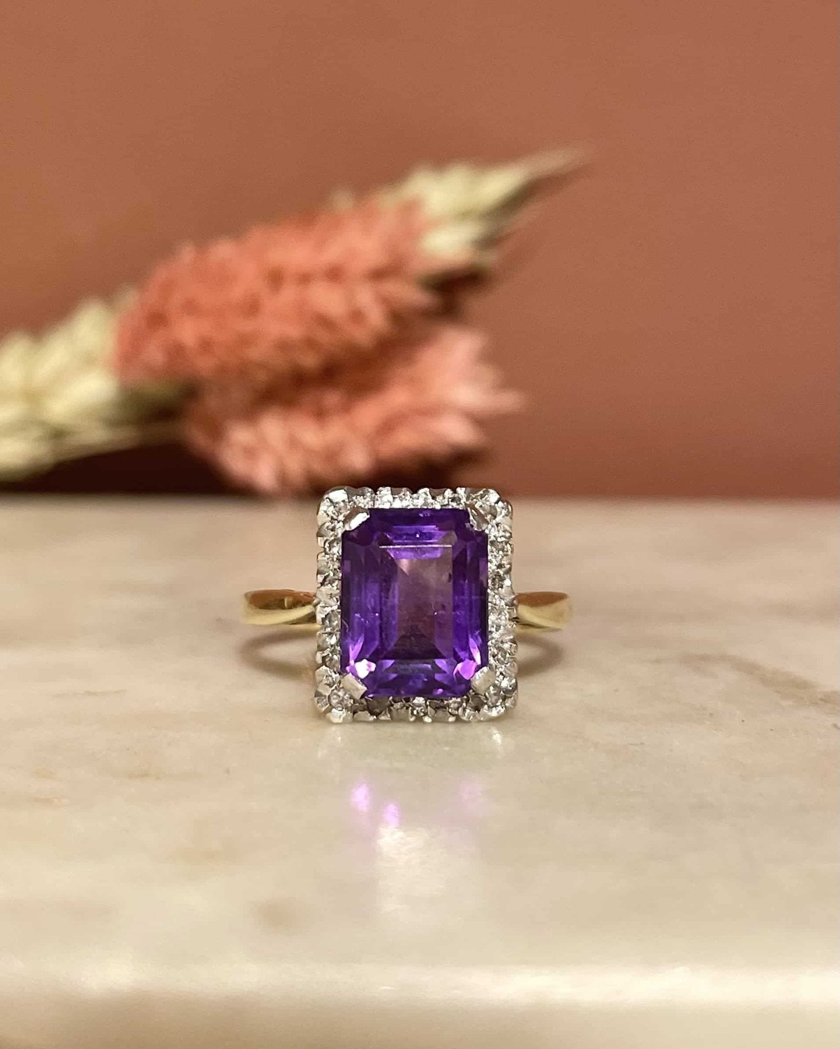 Bague Marguerite Améthyste 2.35 carat & Diamants "Adriana" - Elliade Paris