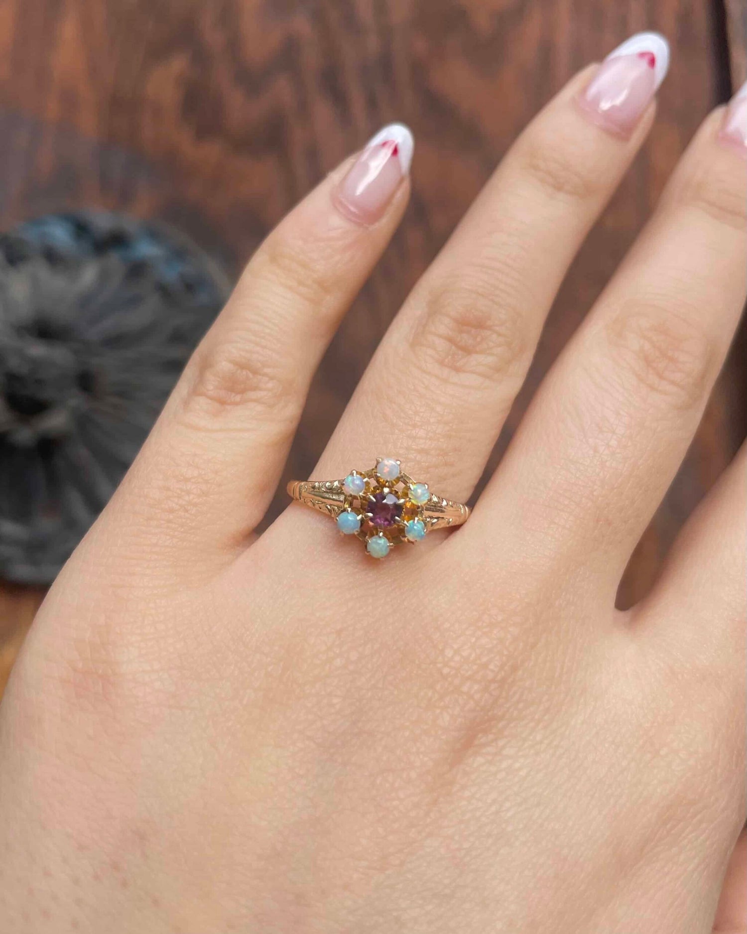 Bague Marguerite Améthyste & Opales "Helena"