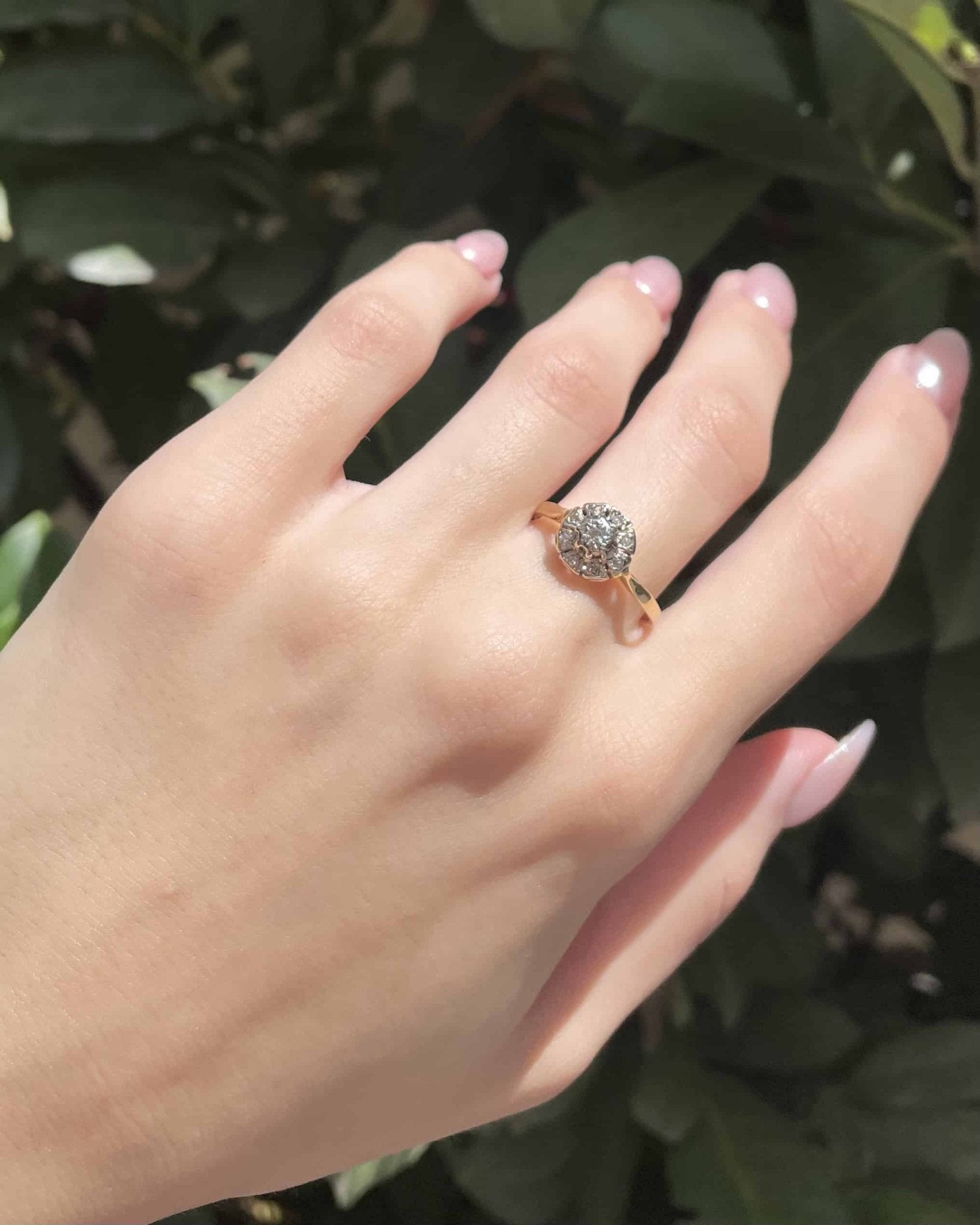 Bague Marguerite Art - Déco 9 Diamants "Aurélia" - Elliade Paris