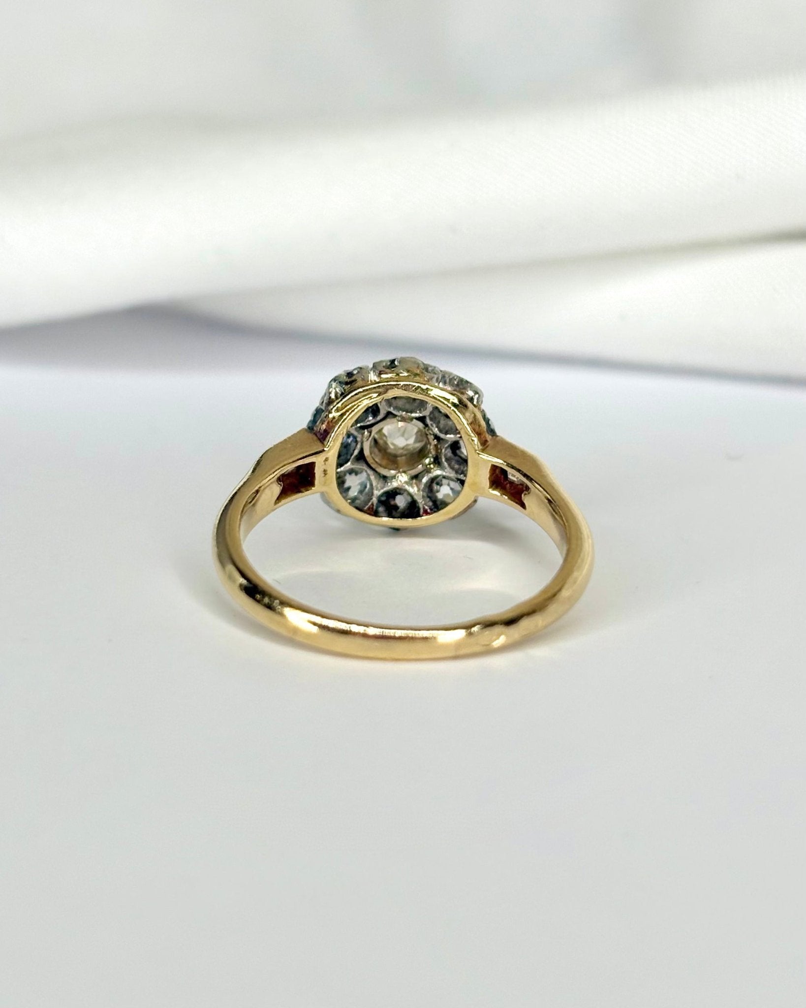 Bague Marguerite Art Déco Diamants 0.65 carat "Gladys" - Elliade Paris