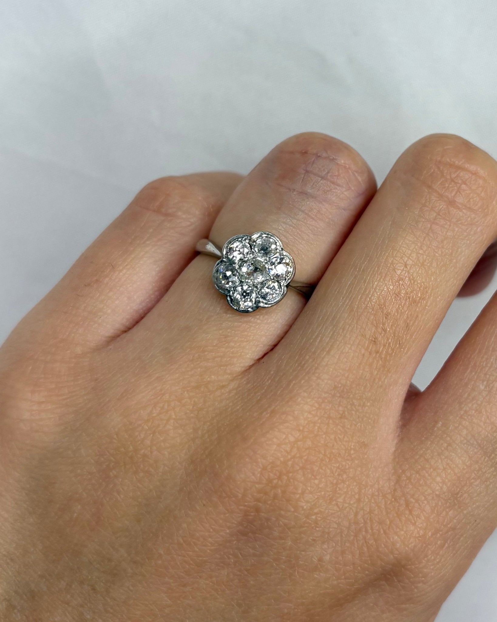 Bague Marguerite Art Déco Diamants 0.70 carat "Anouck" - Elliade Paris