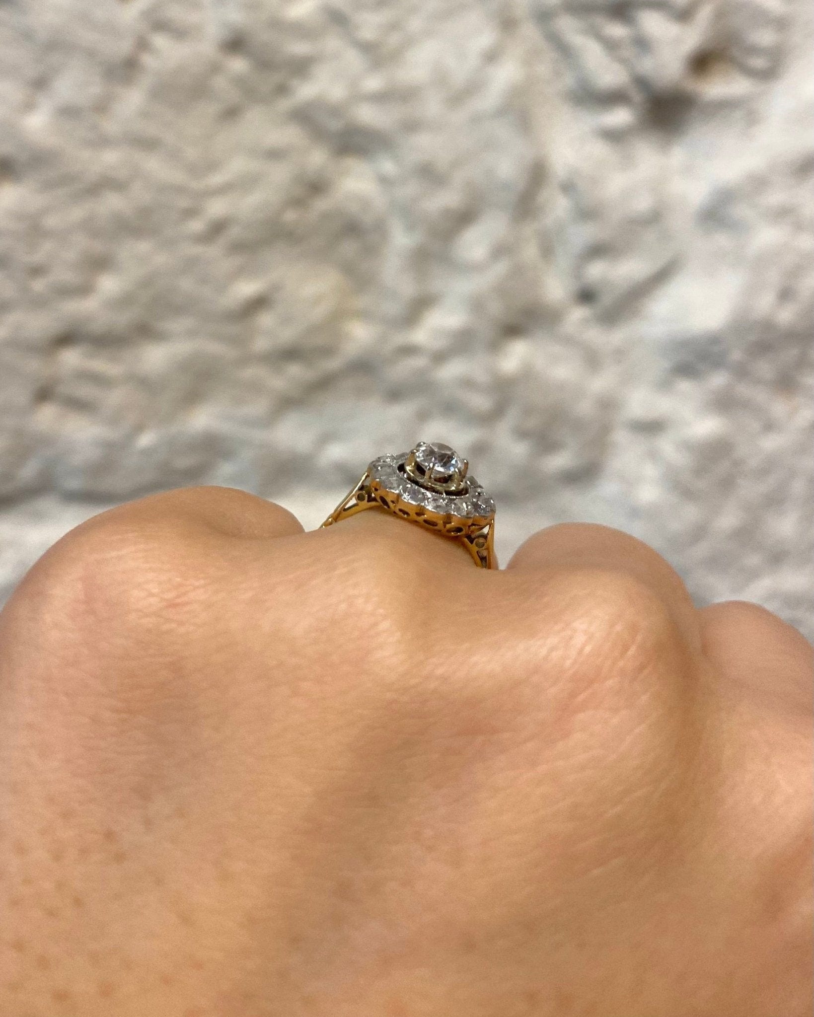 Bague Marguerite Art Déco Diamants "Emilie" - Elliade Paris