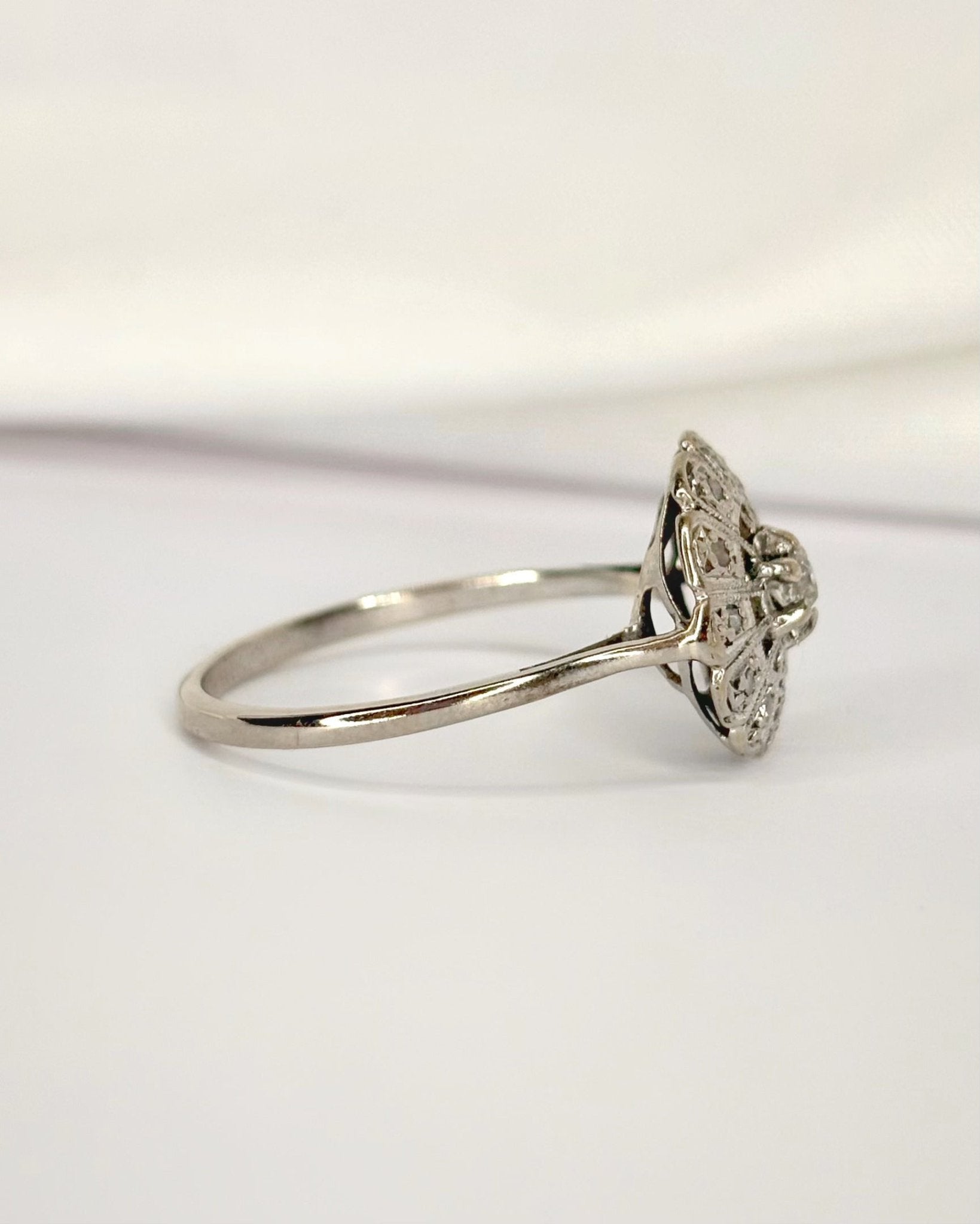 Bague Marguerite Art-Déco Diamants "Noelle" - Elliade Paris