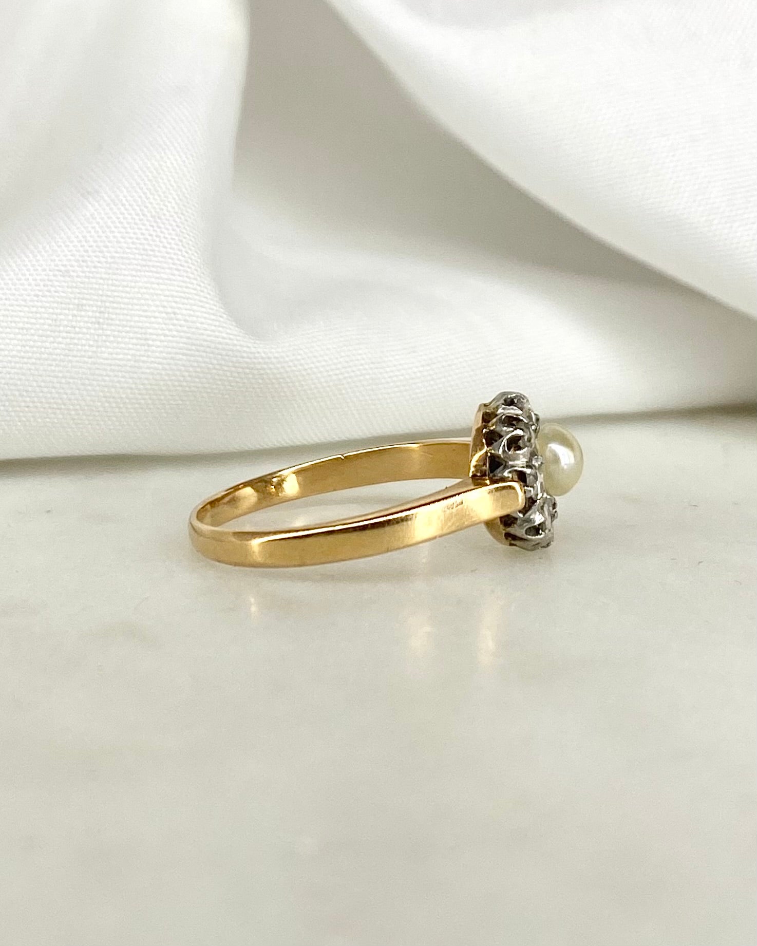 Bague Marguerite Art Déco Diamants & Perle "Elsa" - Elliade Paris
