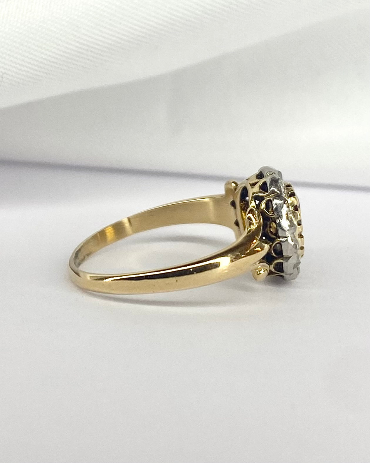 Bague Marguerite Citrine 0.44 carat & Diamants "Flora" - Elliade Paris