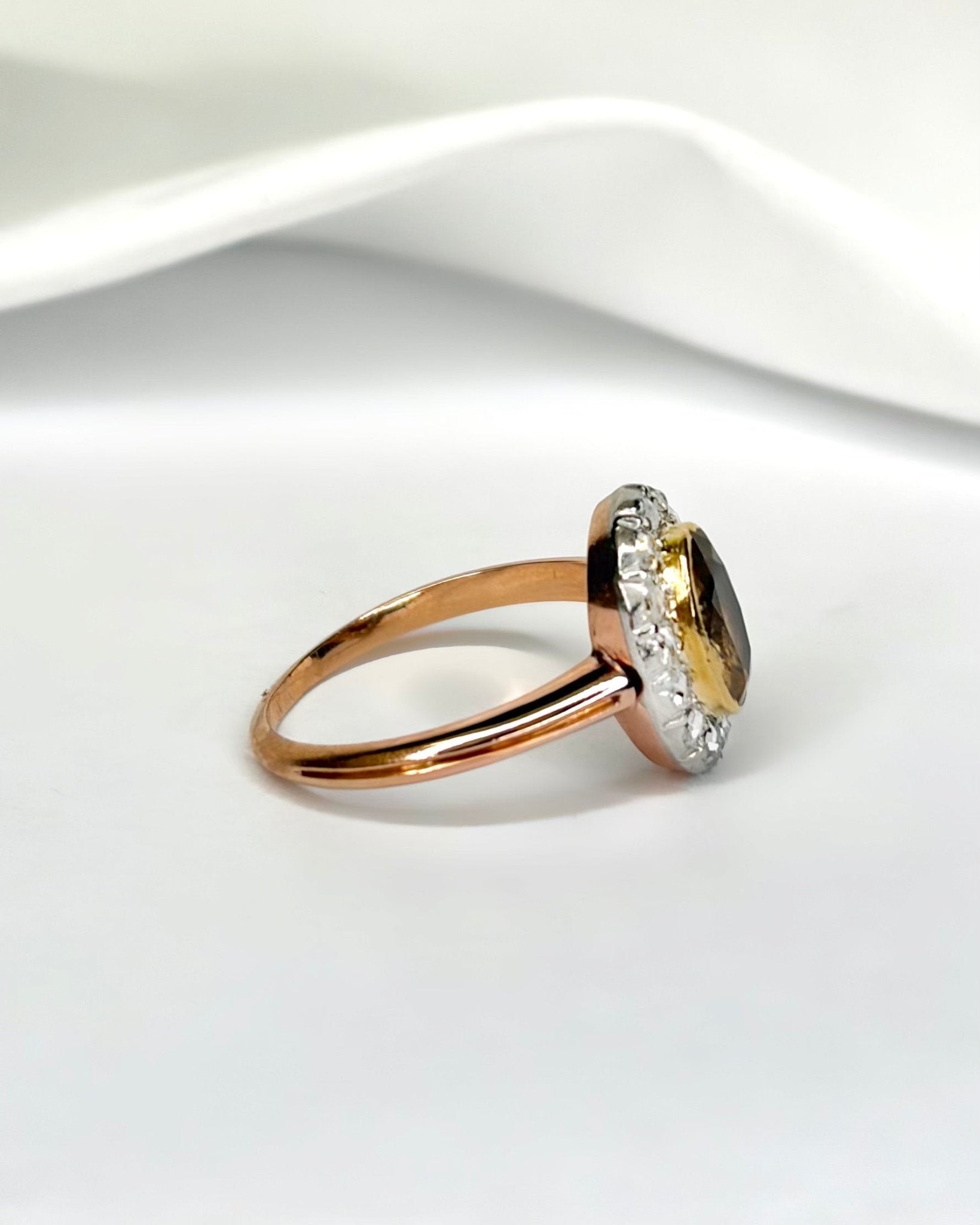 Bague Marguerite Citrine 1.42 carat & Diamants 4.1g "Leonora" - Elliade Paris