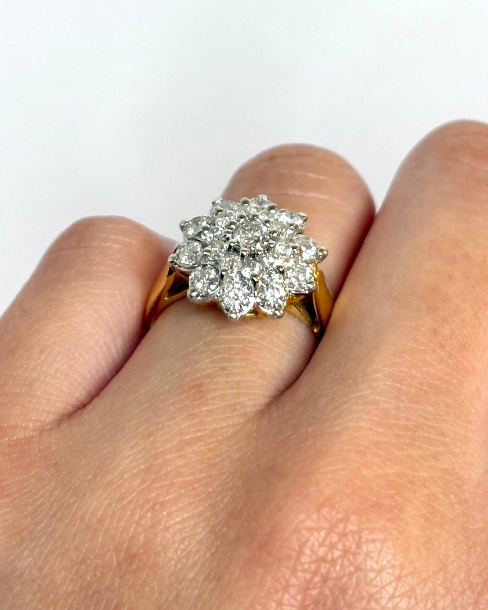 Bague marguerite diamant 1.20 carat "Monica" - Elliade Paris