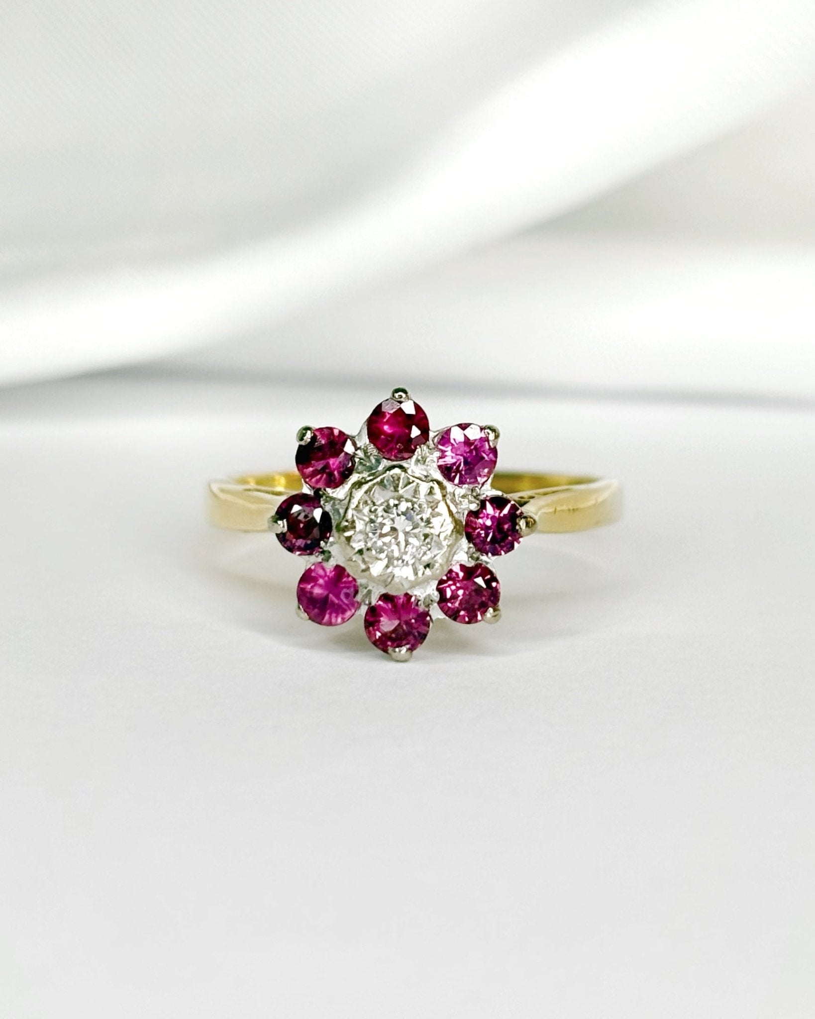Bague Marguerite Diamant & Rubis "Amira" - Elliade Paris