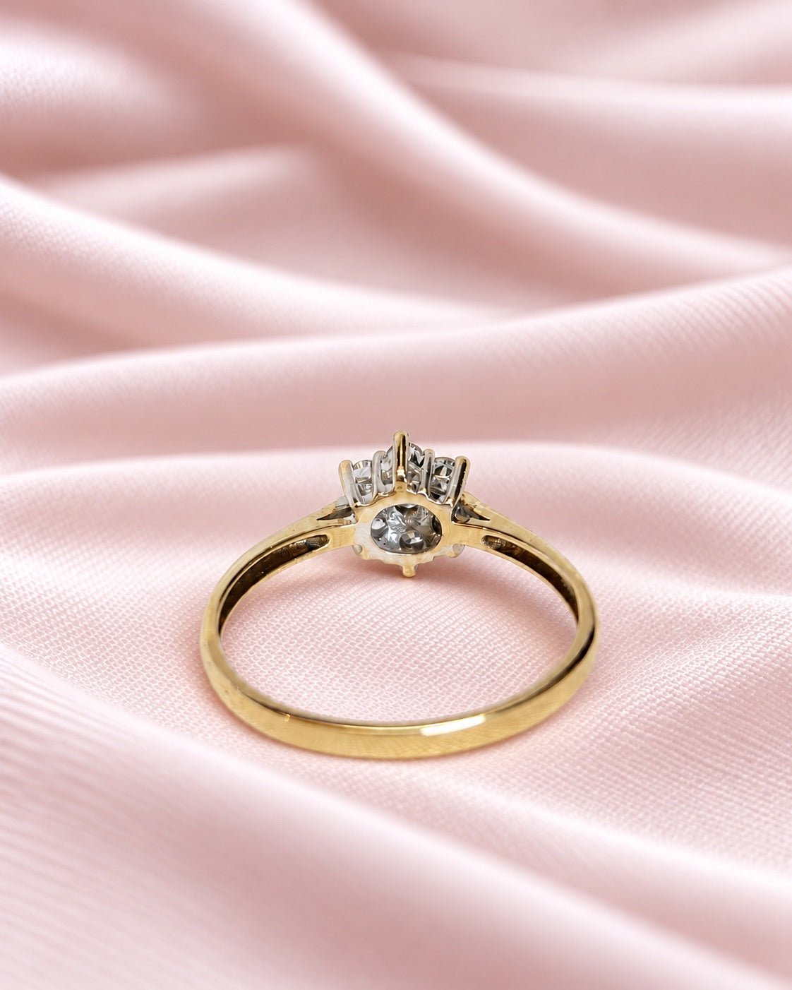 Bague Marguerite Diamants 0.33 carat "Vivianne" - Elliade Paris