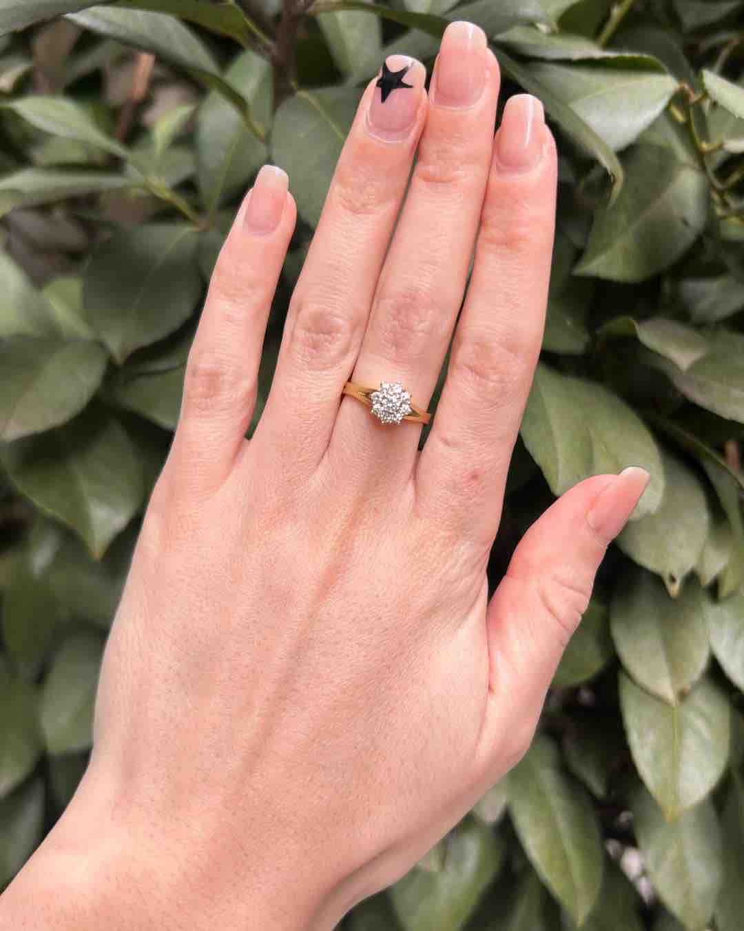 Bague Marguerite Diamants 0.40 Carat "Jelena" - Elliade Paris