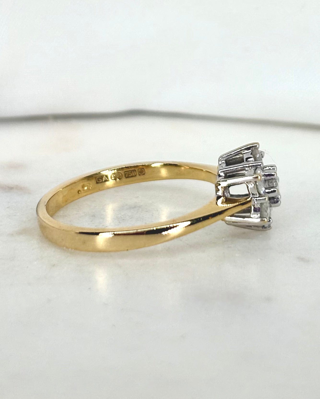 Bague Marguerite Diamants 0.49 carat "Iseult" - Elliade Paris