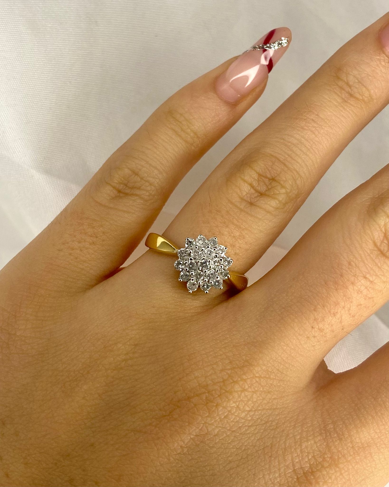 Bague Marguerite Diamants 0.57 carat "Virna" - Elliade Paris
