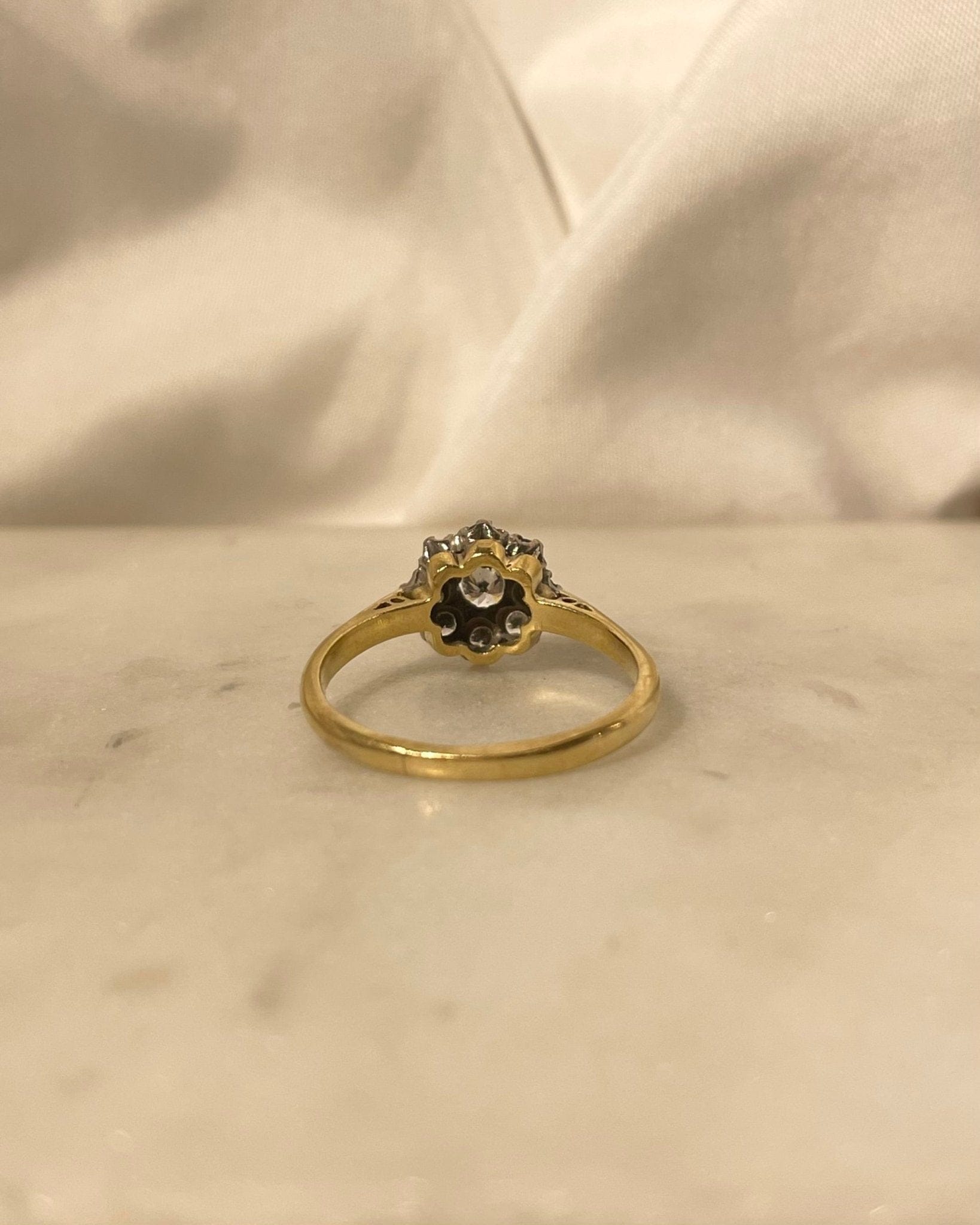 Bague Marguerite Diamants 0.60 carat "Irisia" - Elliade Paris