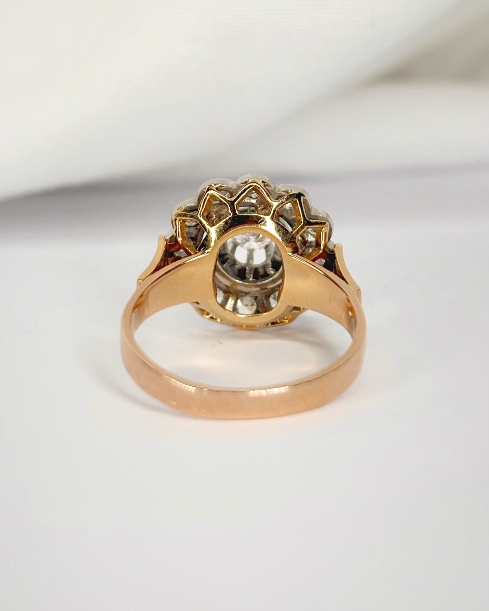 Bague Marguerite Diamants 0.68 carat 4,65g "Nadine" - Elliade Paris