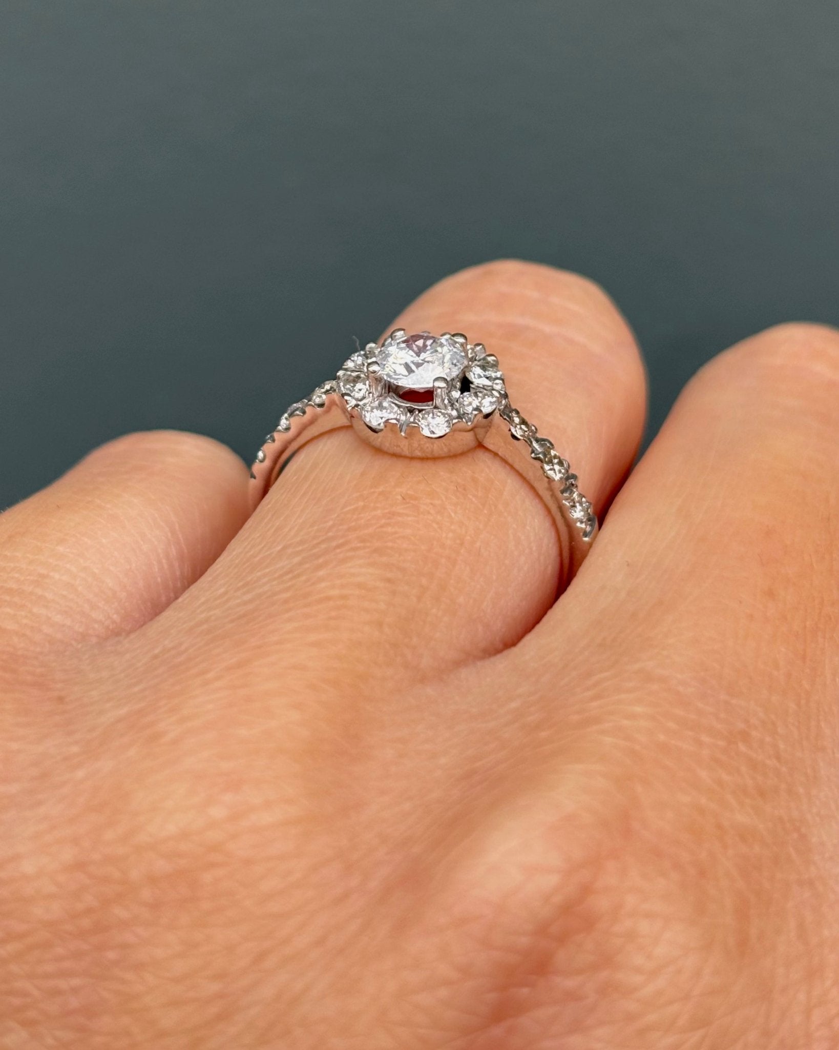 Bague Marguerite Diamants 0.80 carat "Veronica" - Elliade Paris