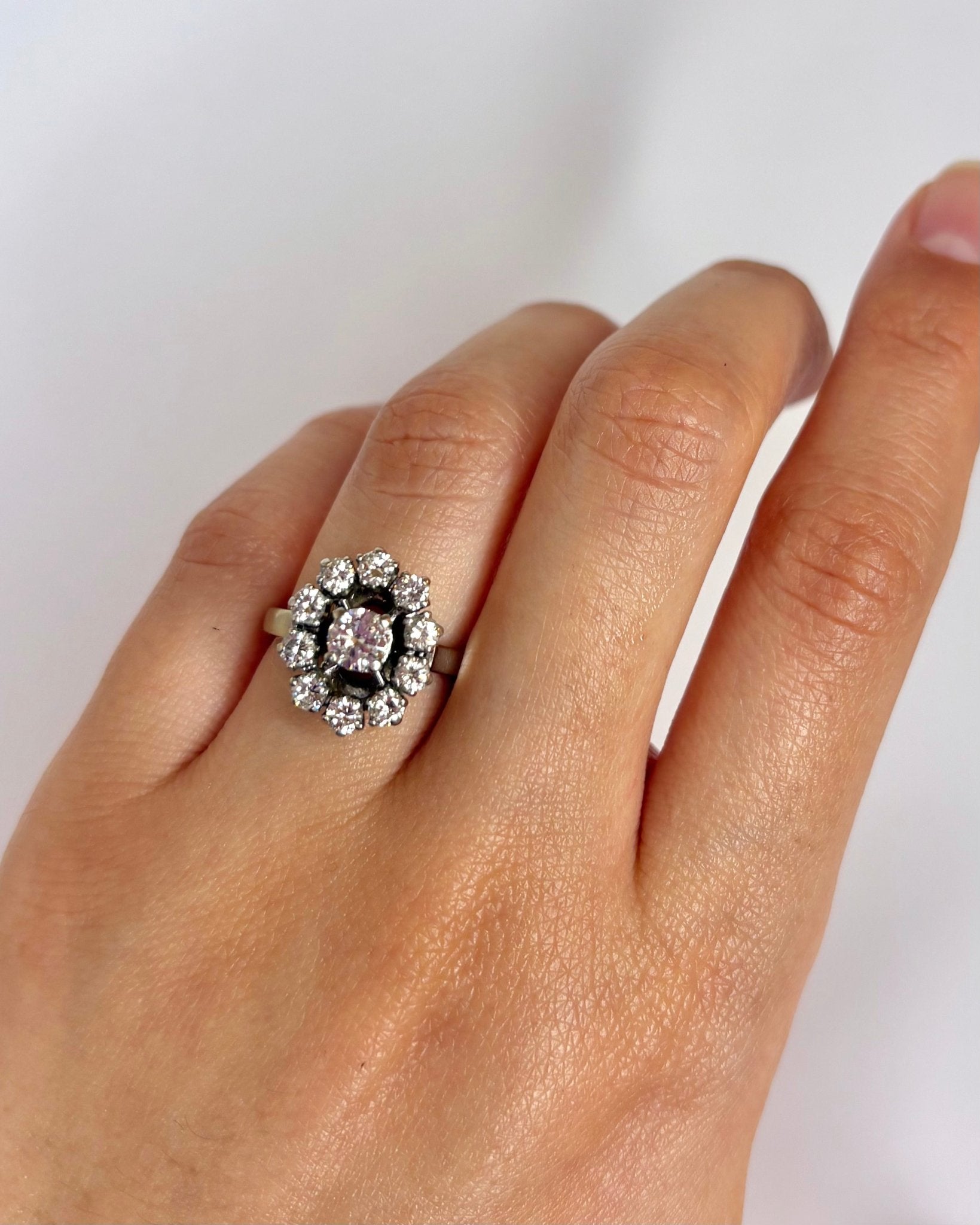Bague Marguerite Diamants 1.10 carat "Florine" - Elliade Paris