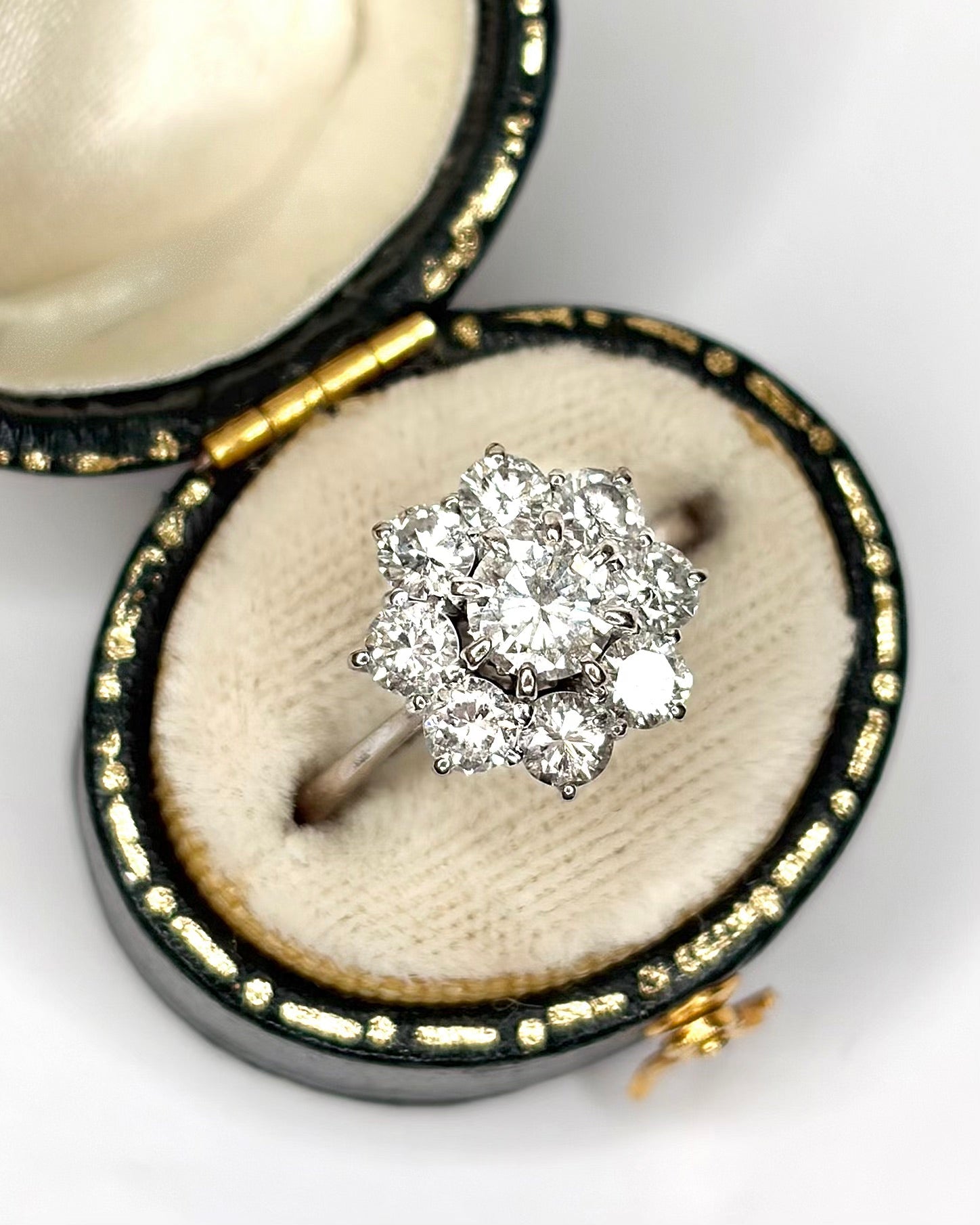 Bague Marguerite Diamants 1.30 carat "Marie" - Elliade Paris
