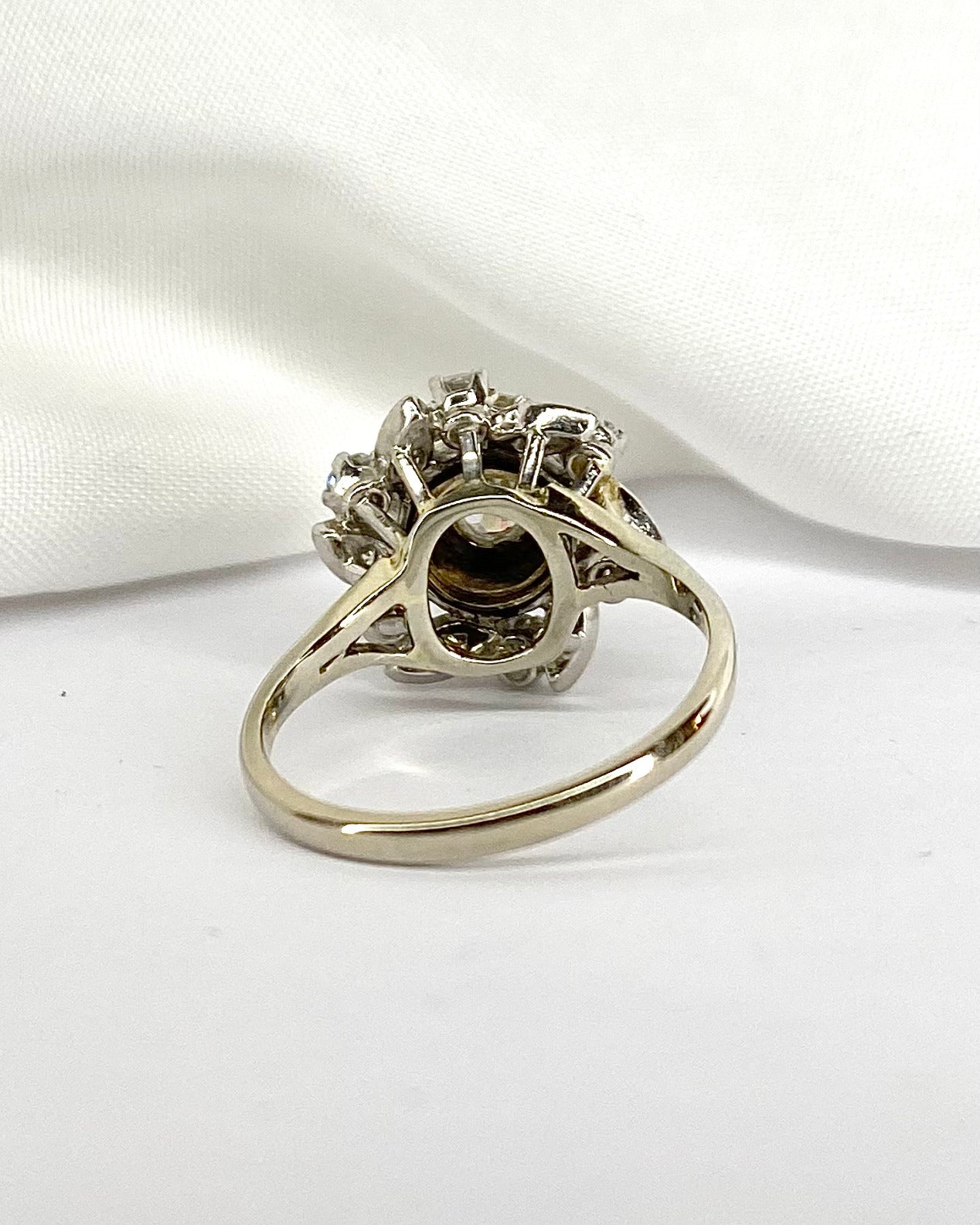 Bague Marguerite Diamants 1.53 carat "Sade" - Elliade Paris