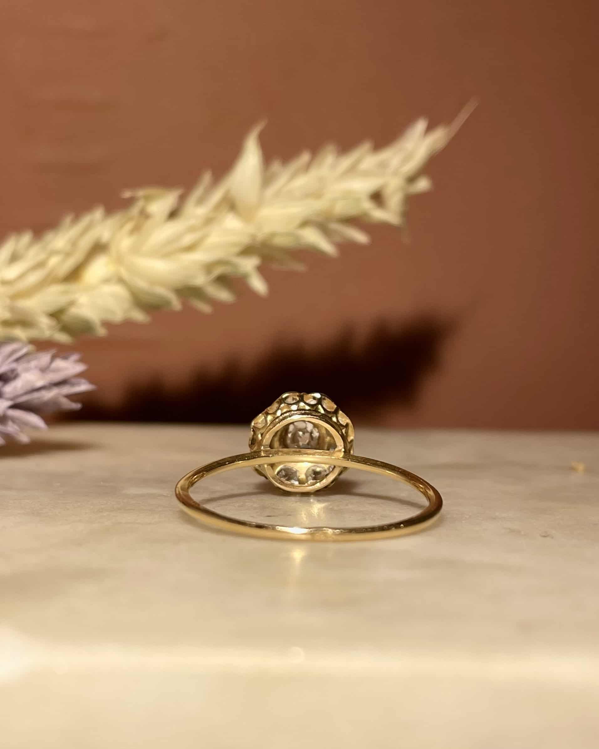 Bague Marguerite Diamants 0.70 carat "Cloé"