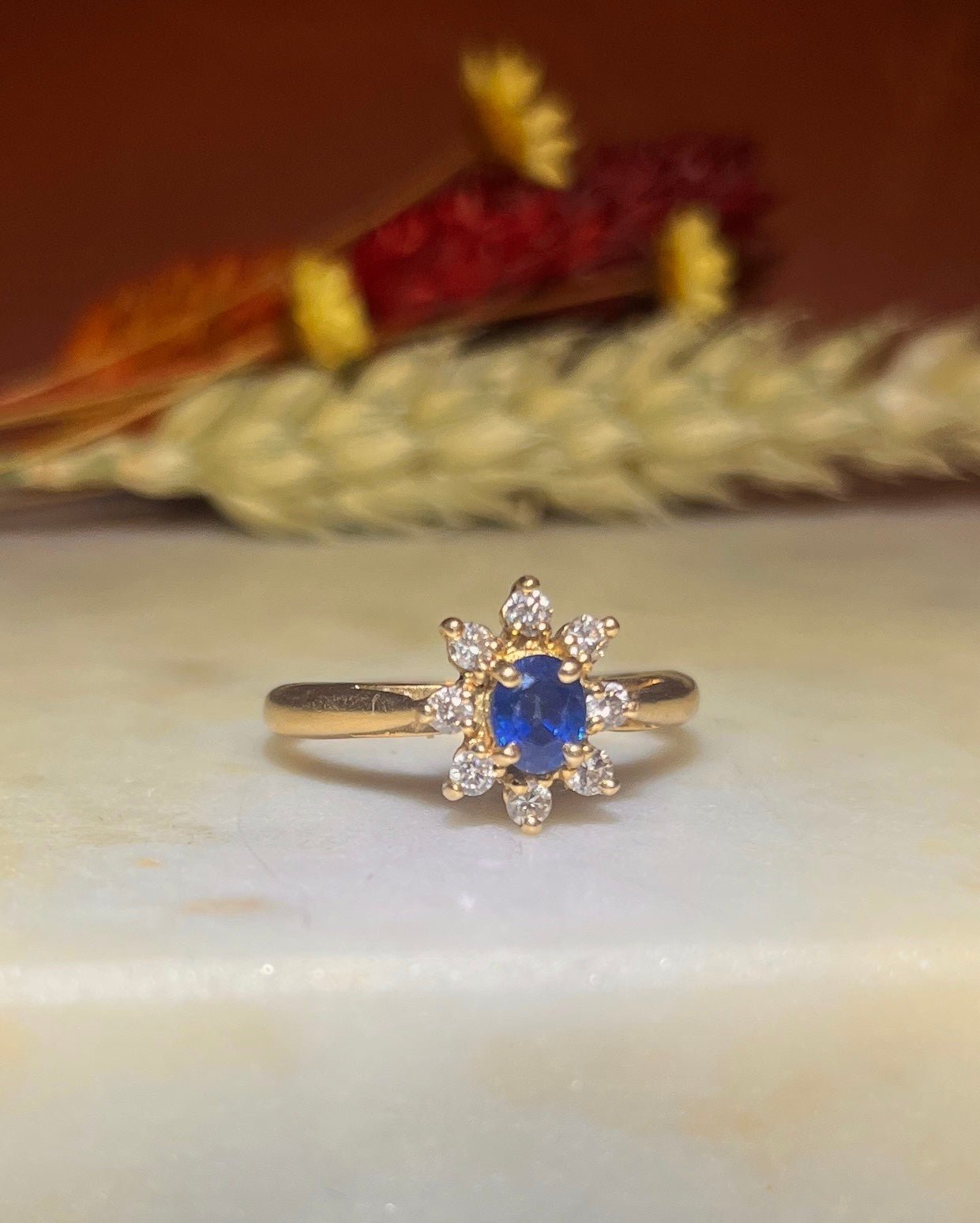 Bague Marguerite Diamants & Saphir "Maude" - Elliade Paris