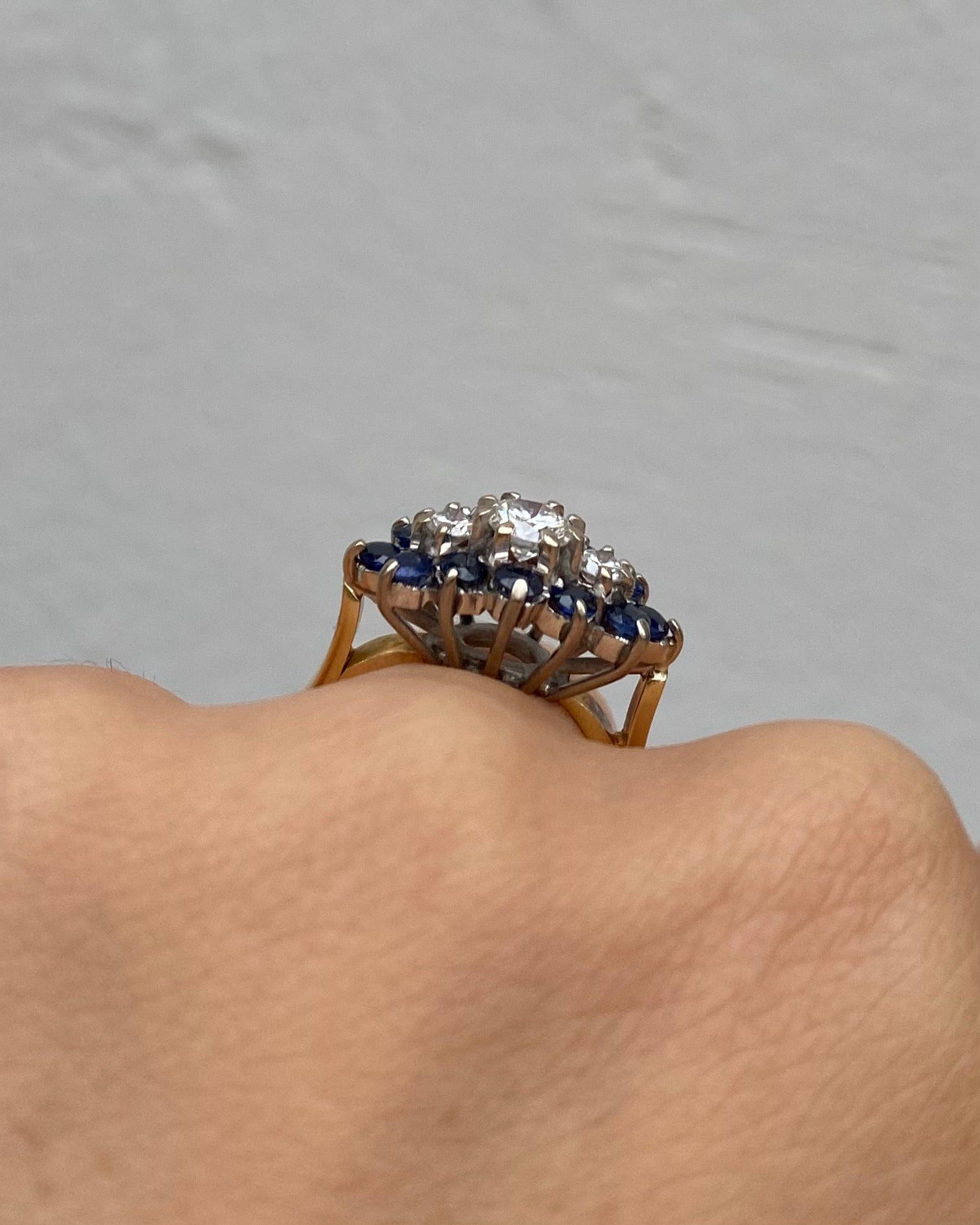 Bague Marguerite Diamants & Saphirs "Giulia" - Elliade Paris